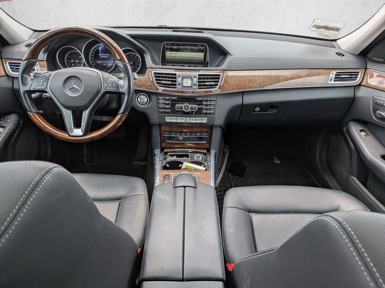 Thumbnail: 2014 Mercedes-Benz E-Class - 4