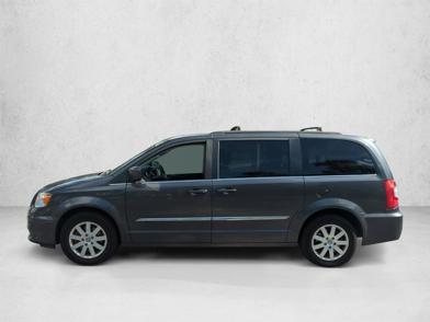 2016 Chrysler Town & Country