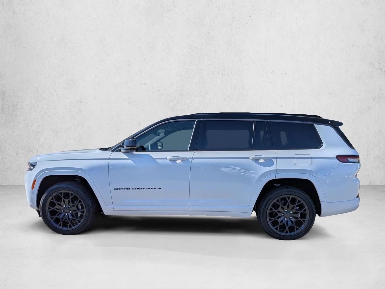 Thumbnail: 2026 Jeep Grand Cherokee L - 2