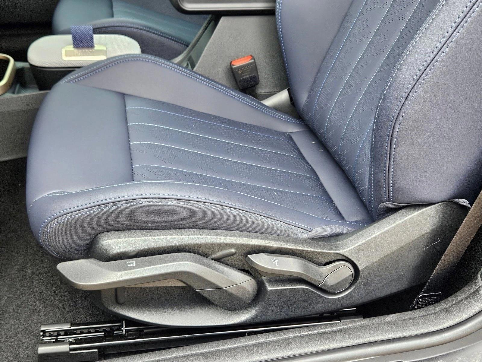 Thumbnail: 2026 MINI Cooper Hardtop - 4