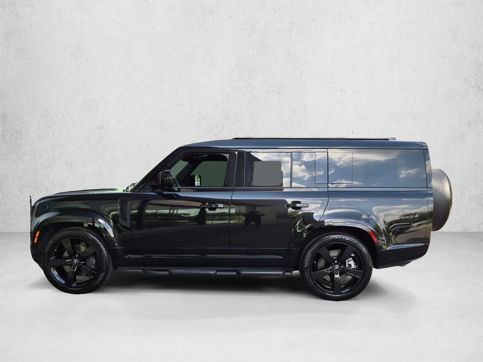 Thumbnail: 2025 Land Rover Defender - 2