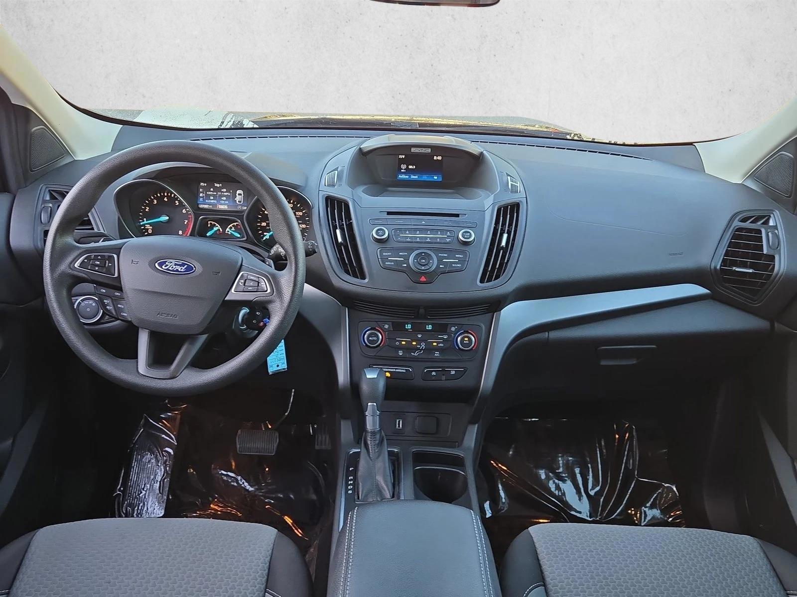Thumbnail: 2017 Ford Escape - 4