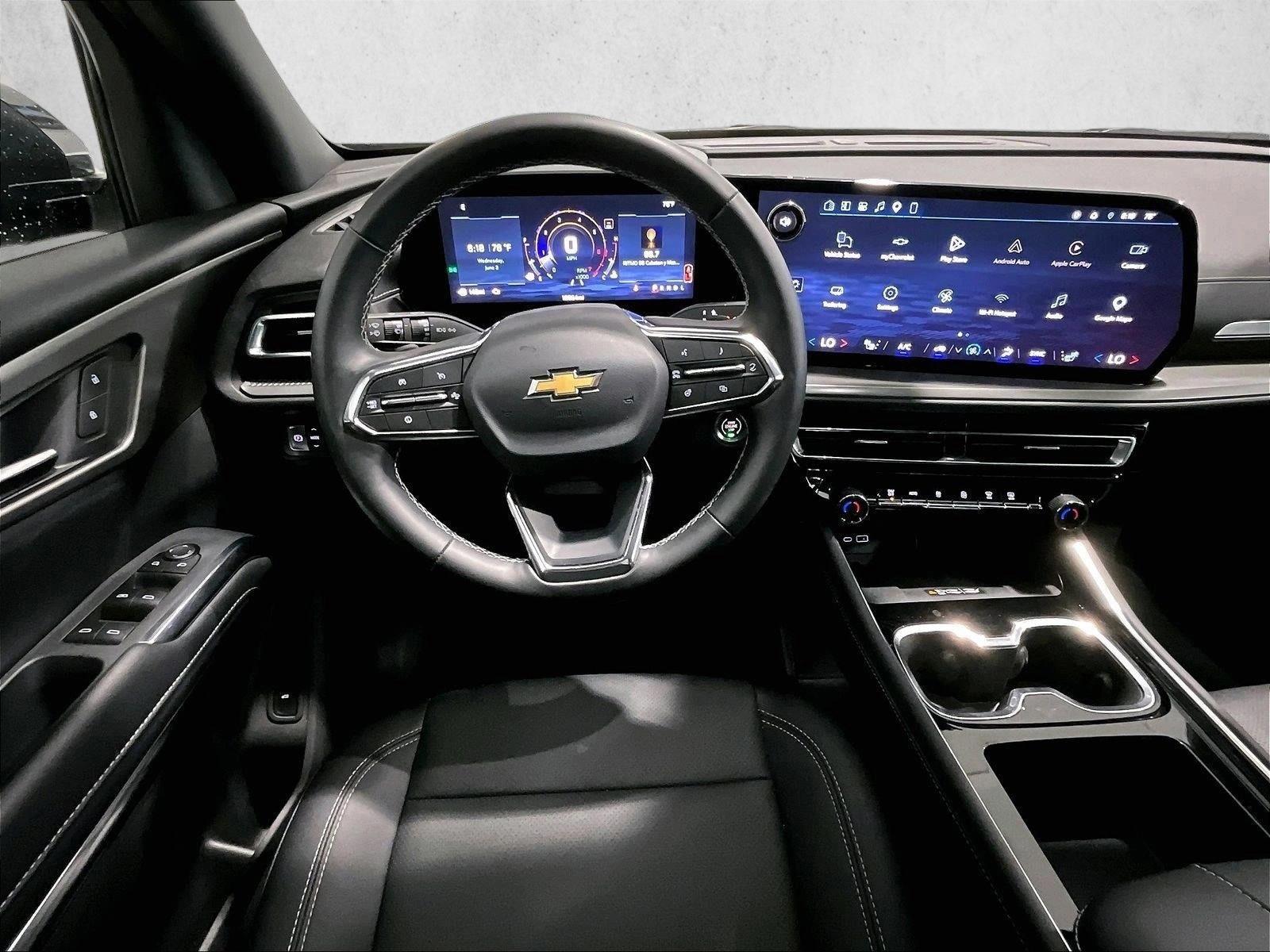Thumbnail: 2026 Chevrolet Traverse - 3