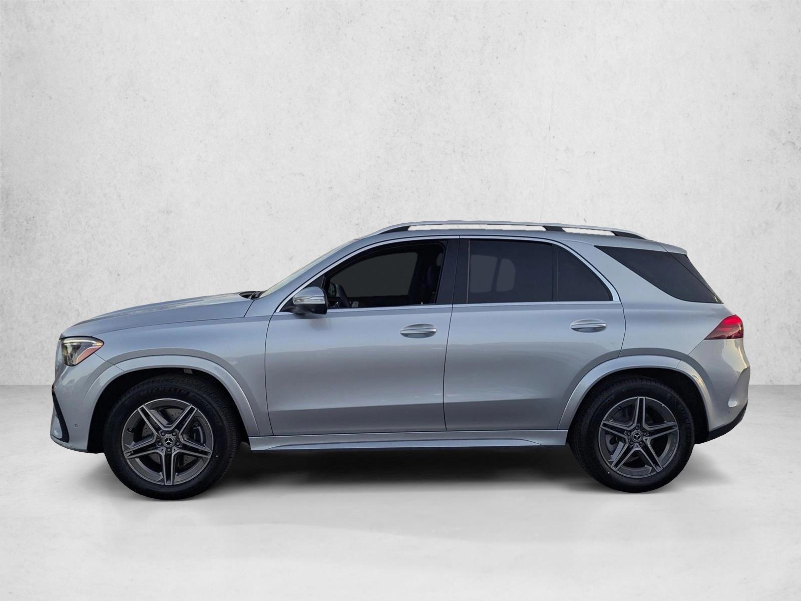 Thumbnail: 2026 Mercedes-Benz GLE - 2