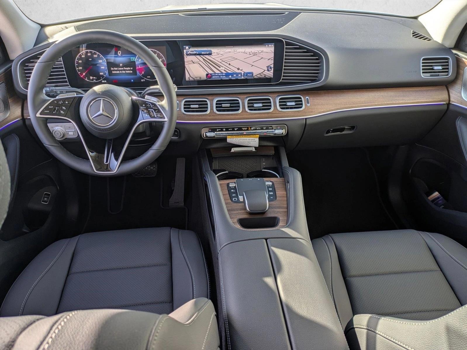 Thumbnail: 2026 Mercedes-Benz GLE - 4