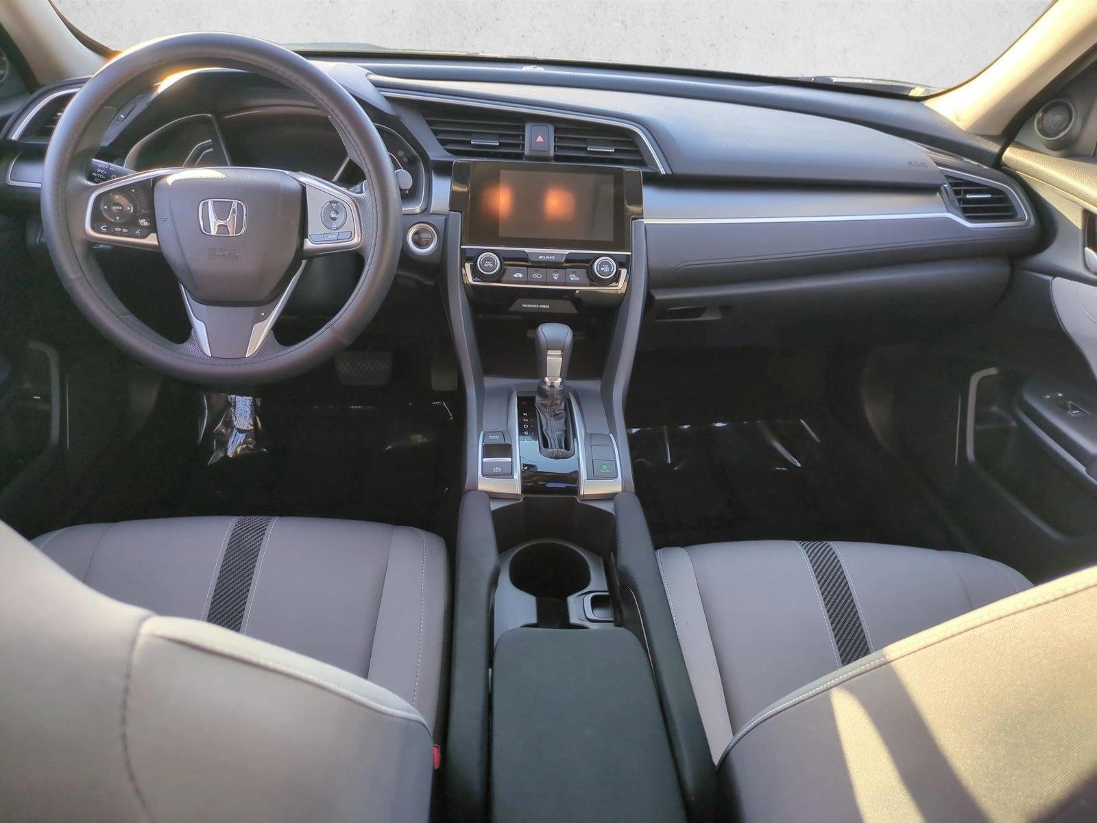 Thumbnail: 2018 Honda Civic - 4