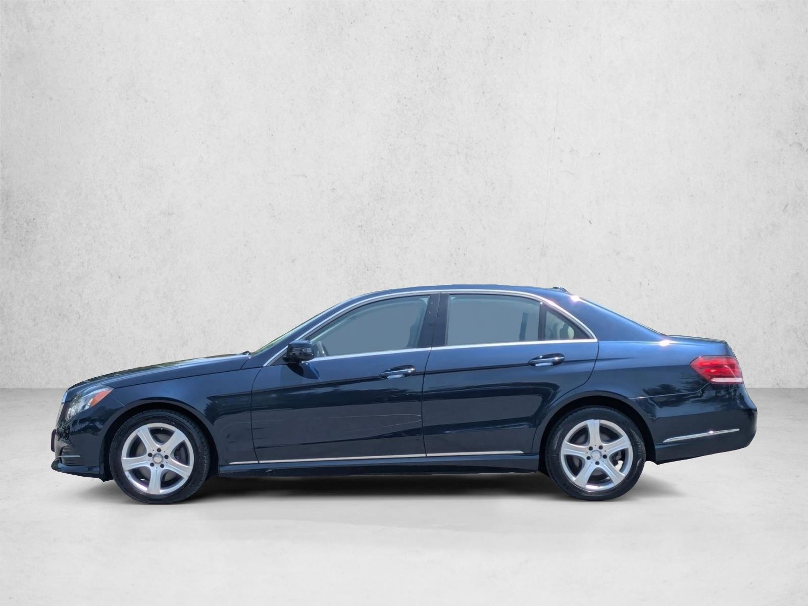 Thumbnail: 2014 Mercedes-Benz E-Class - 2