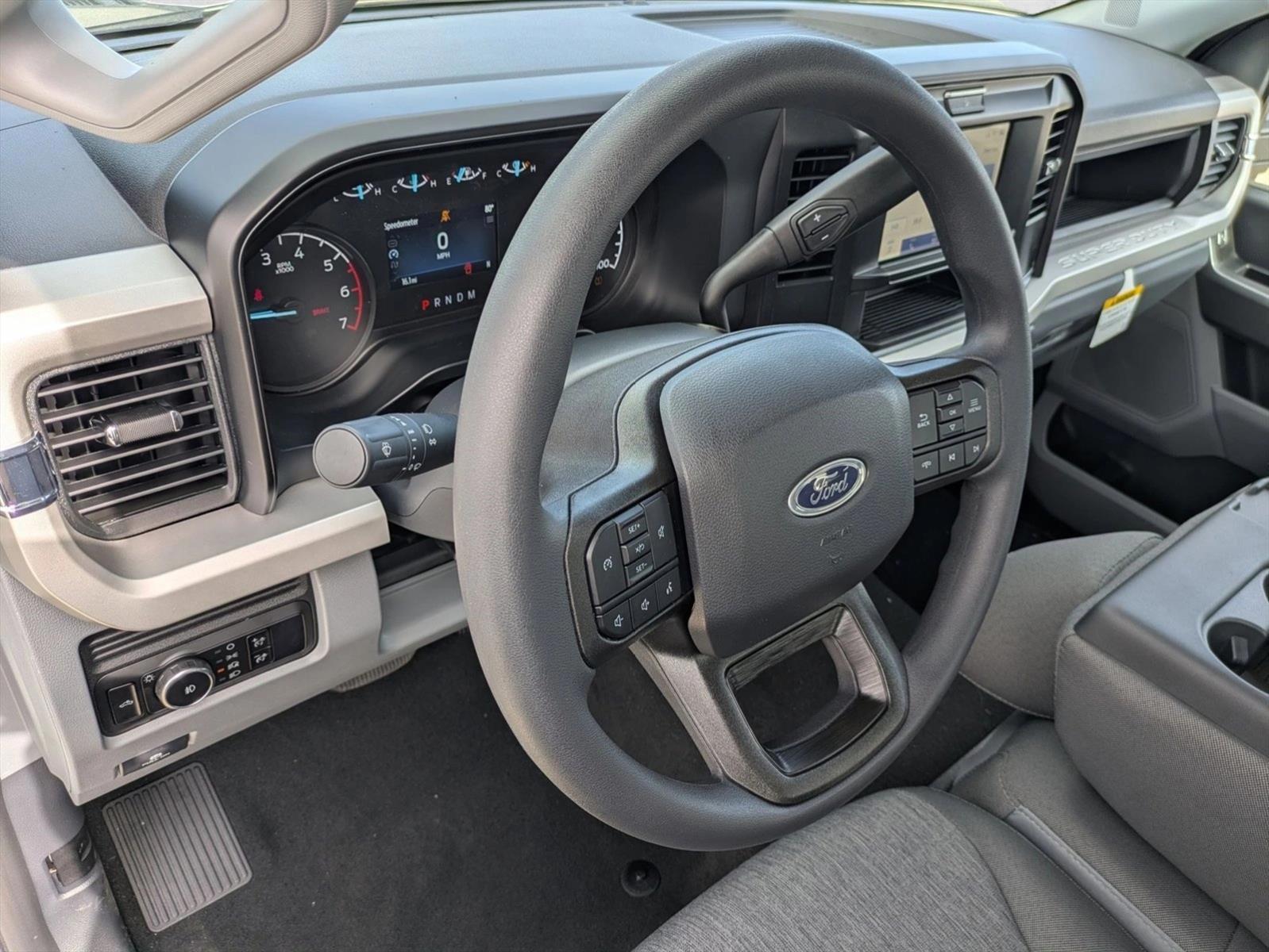 Thumbnail: 2026 Ford Econoline - 3
