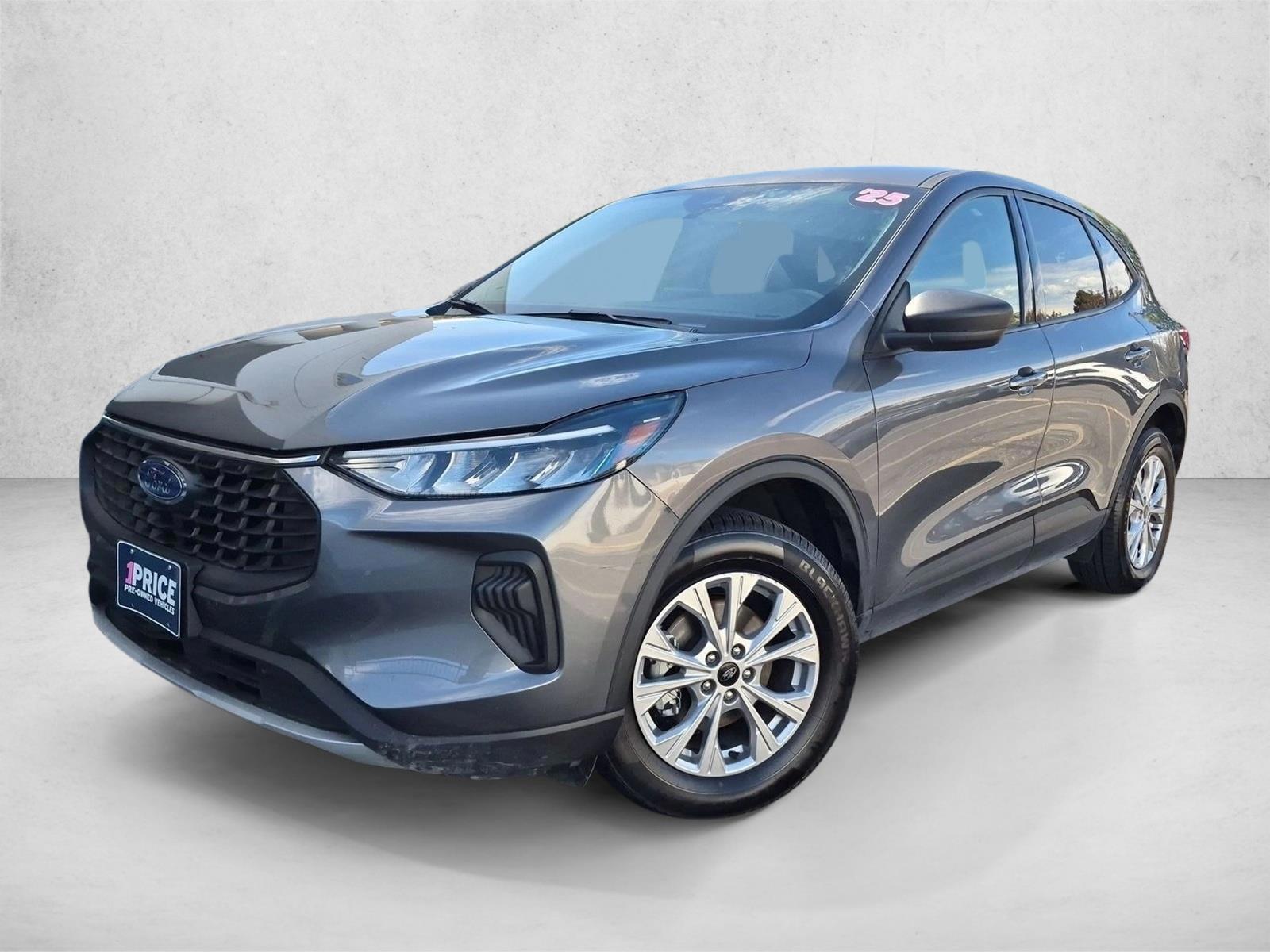 Thumbnail: 2025 Ford Escape - 1