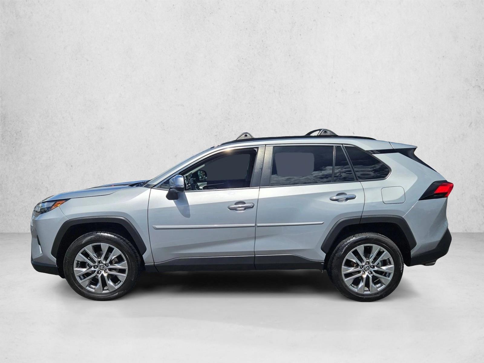 Thumbnail: 2022 Toyota RAV4 - 2