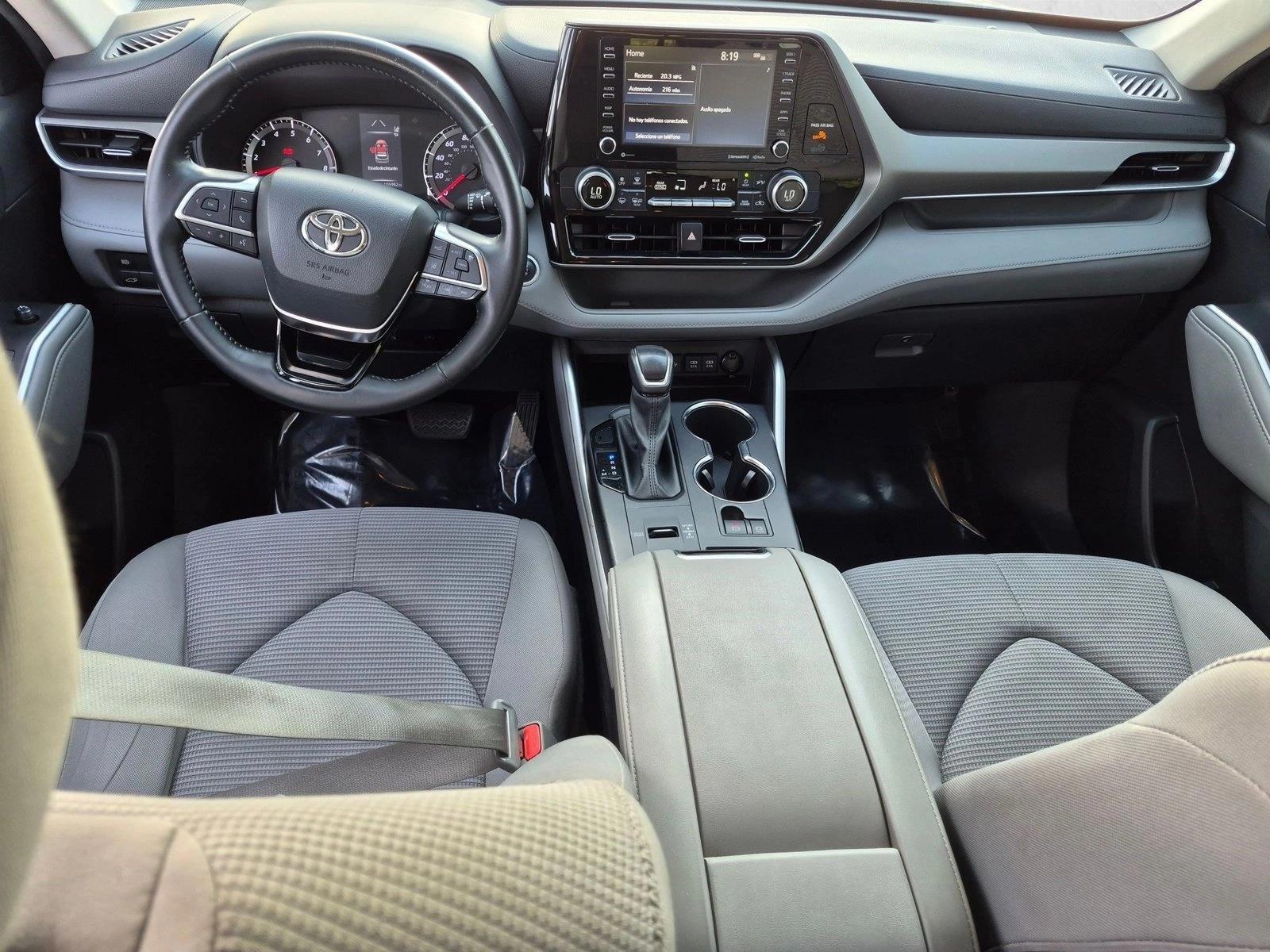 Thumbnail: 2021 Toyota Highlander - 4