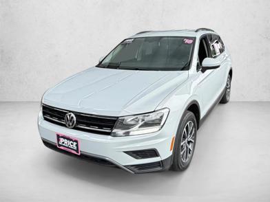2018 Volkswagen Tiguan SE -
                  Centennial, CO