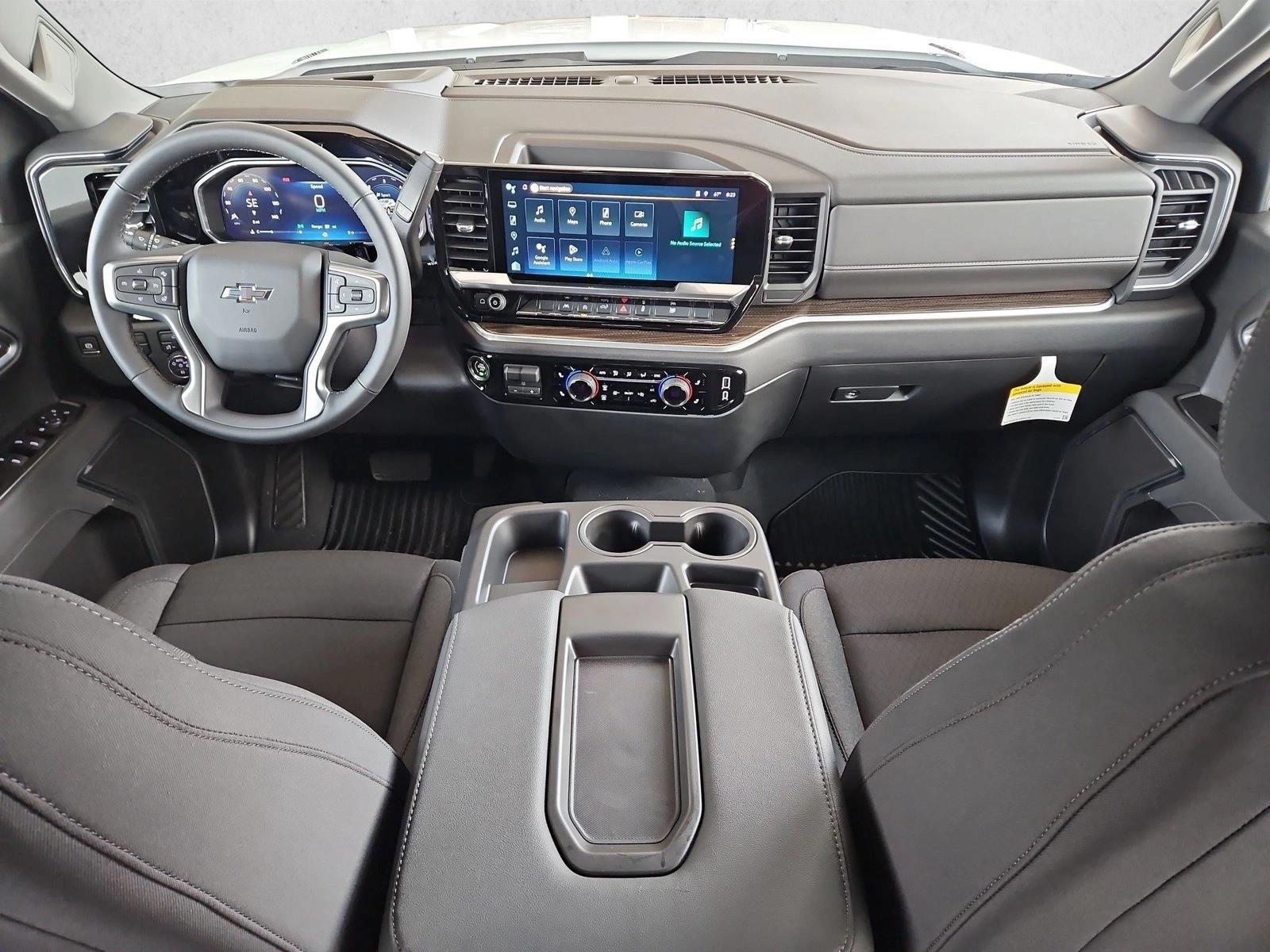 Thumbnail: 2026 Chevrolet Silverado 1500 - 3