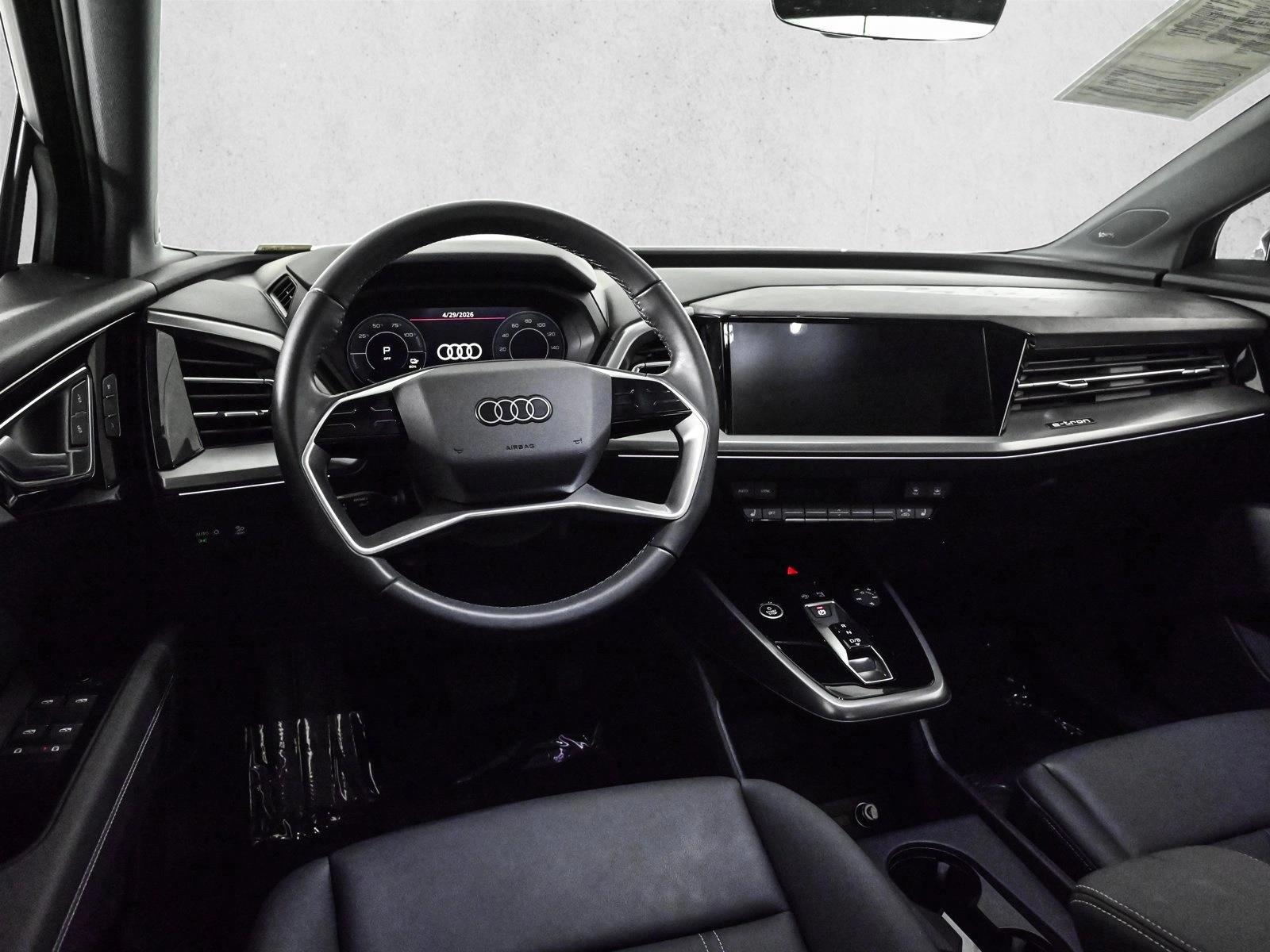 Thumbnail: 2023 Audi Q4 e-tron - 3