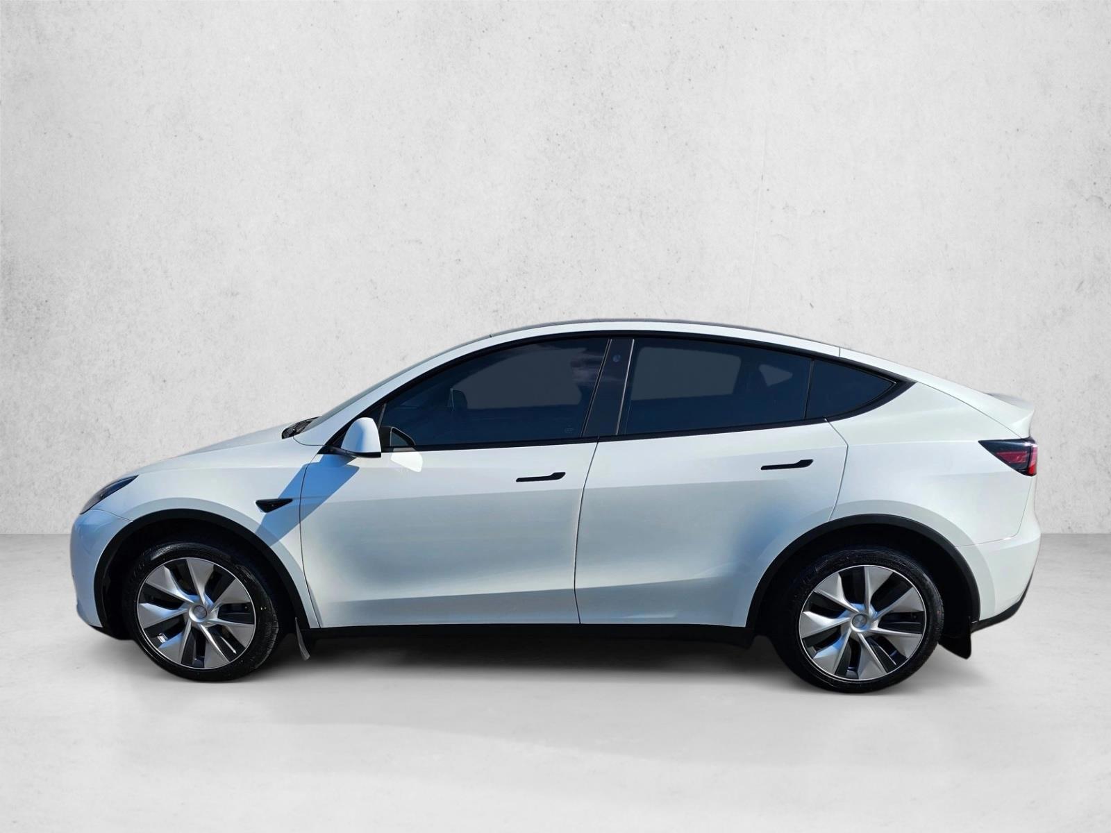 Thumbnail: 2023 Tesla Model Y - 2