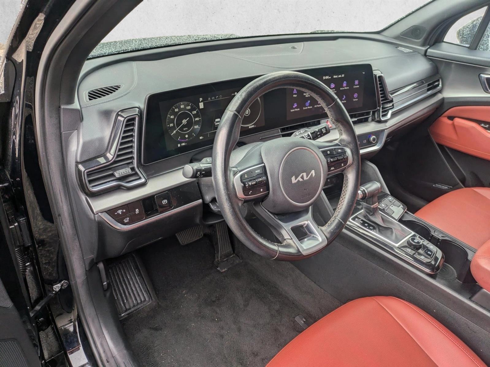 Thumbnail: 2023 Kia Sportage - 3