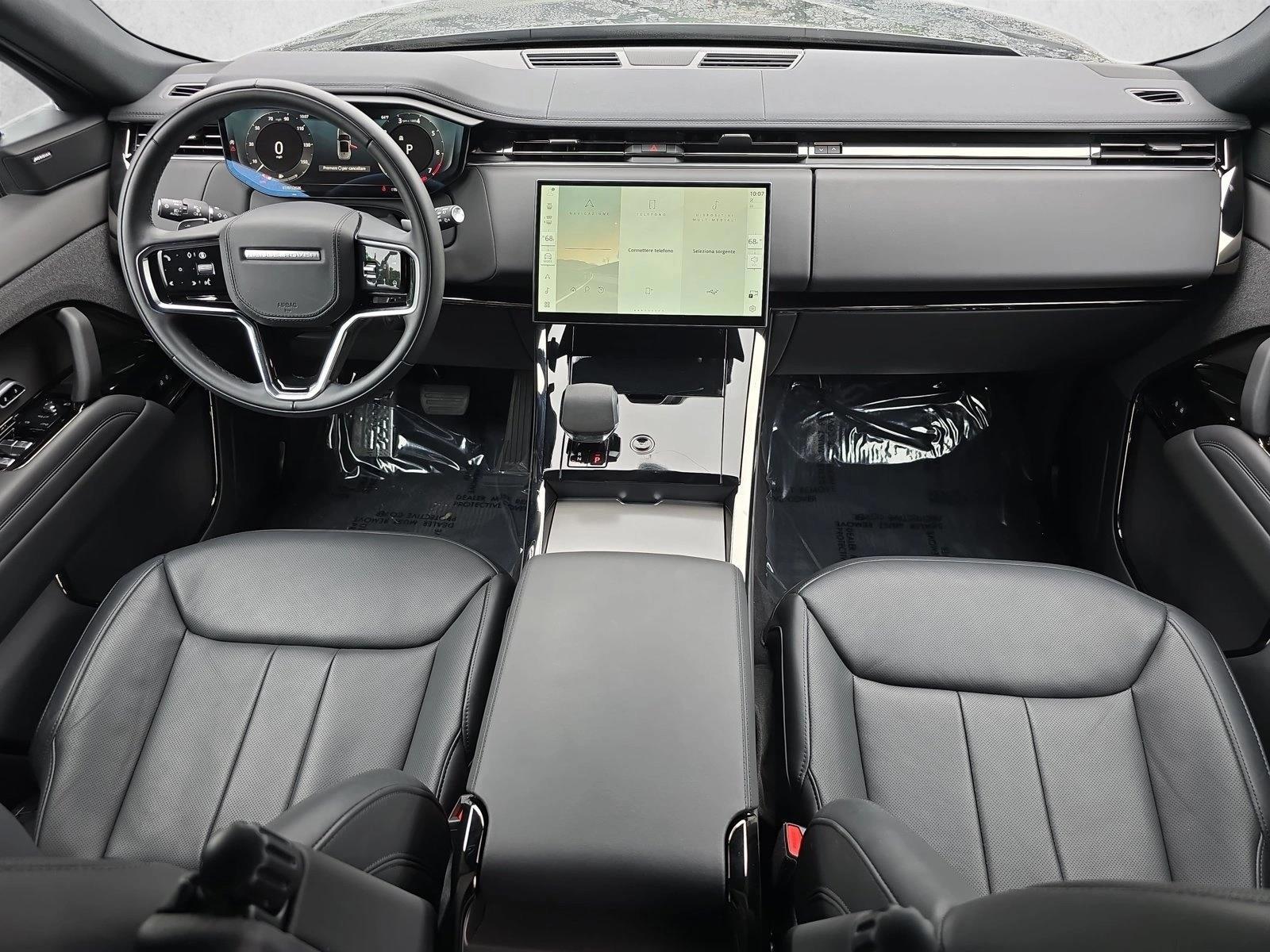 Thumbnail: 2025 Land Rover Range Rover Sport - 3