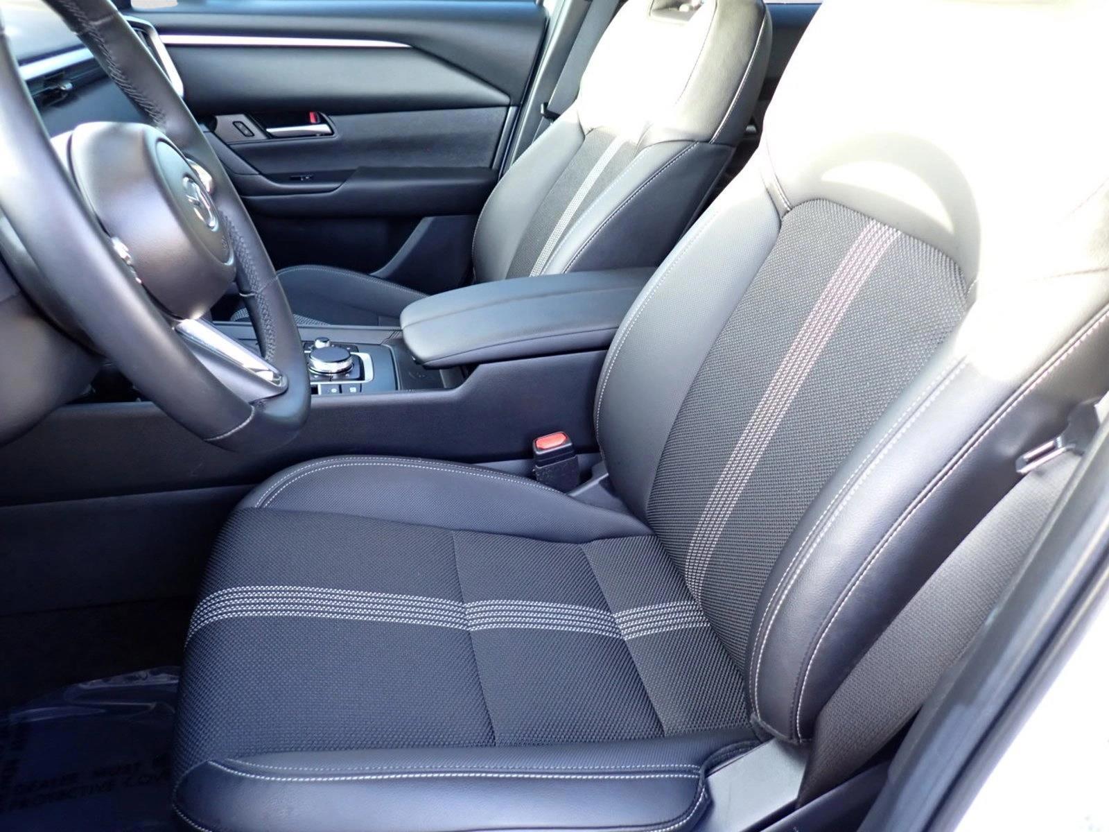 2025 Mazda CX-50 Preferred - Photo 13