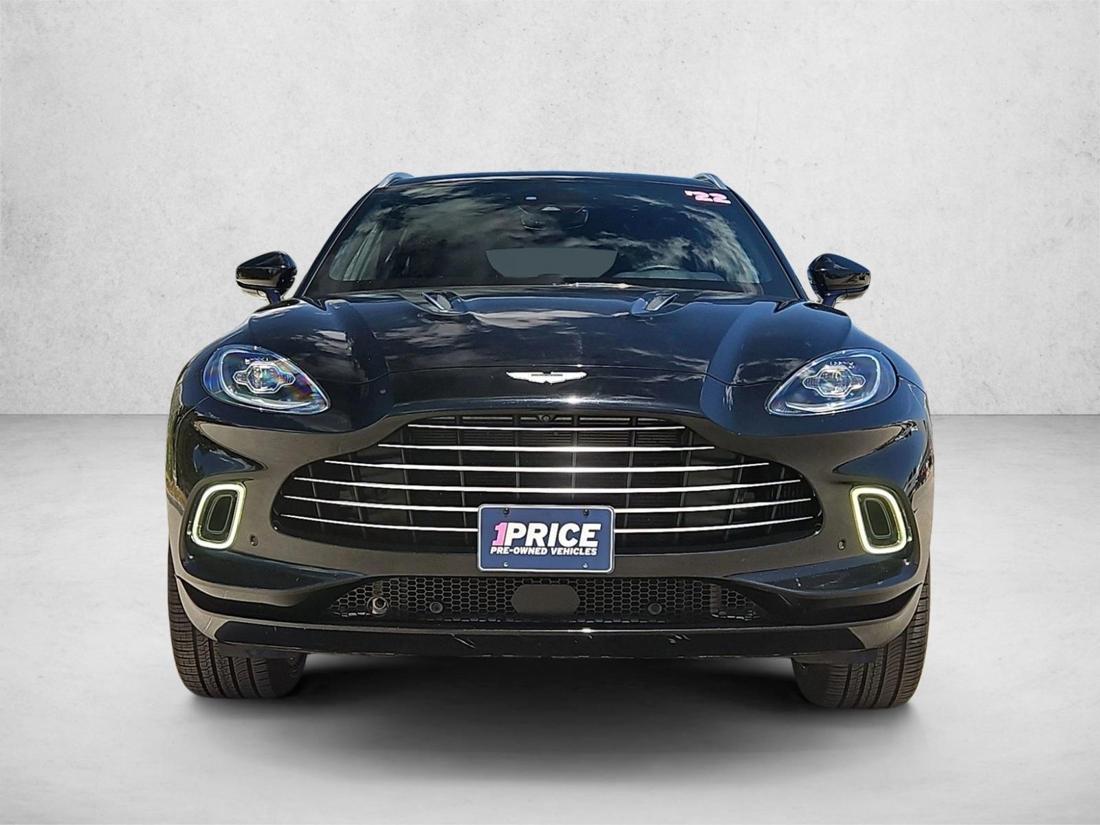 2022 Aston Martin DBX 4.0 V8 AWD's photo