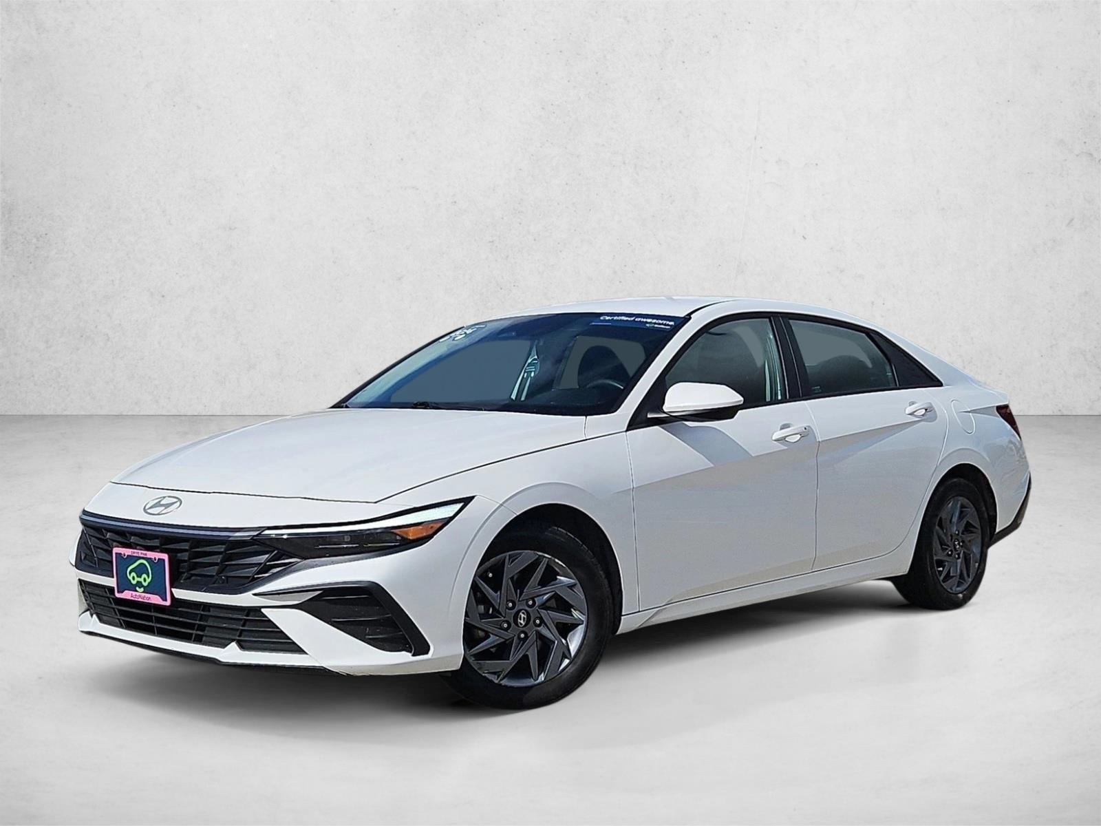 Thumbnail: 2024 Hyundai Elantra - 1