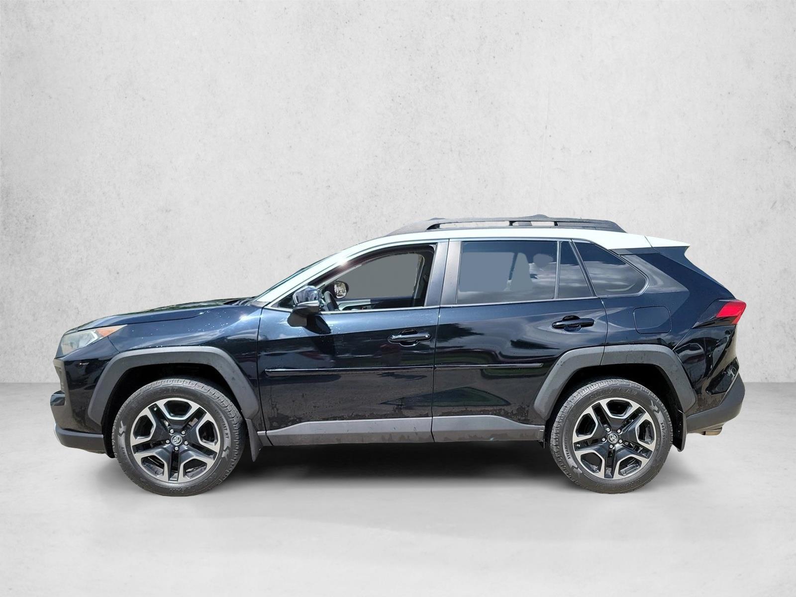 Thumbnail: 2019 Toyota RAV4 - 2