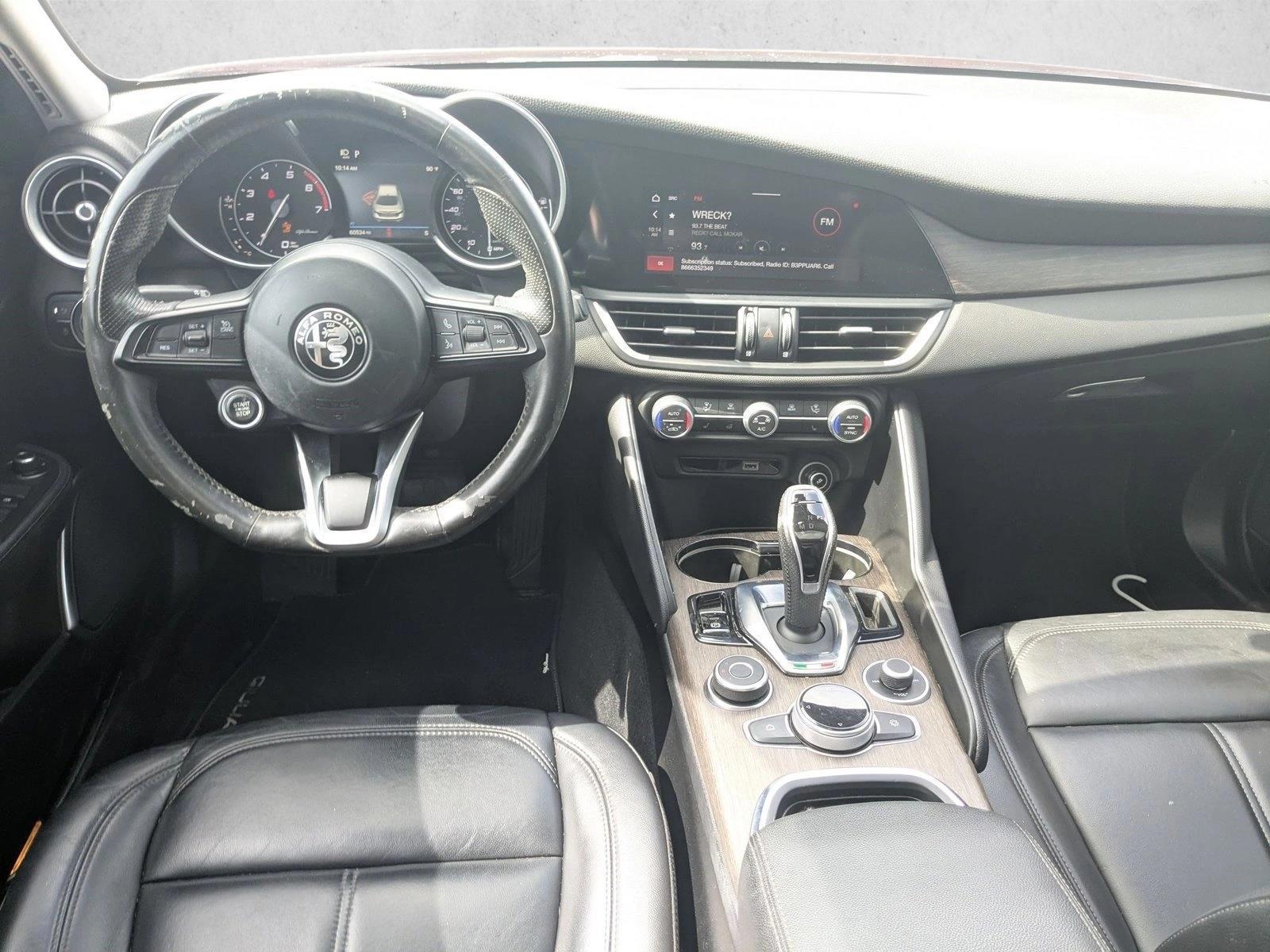 Thumbnail: 2020 Alfa Romeo Giulia - 3