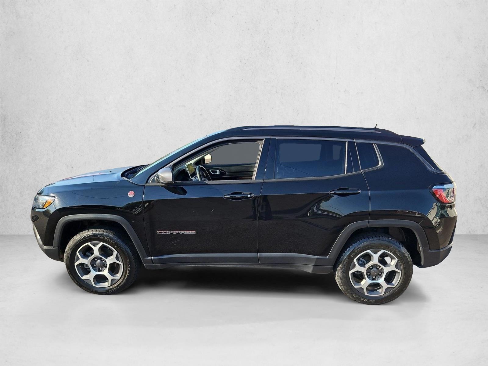 Thumbnail: 2022 Jeep Compass - 2
