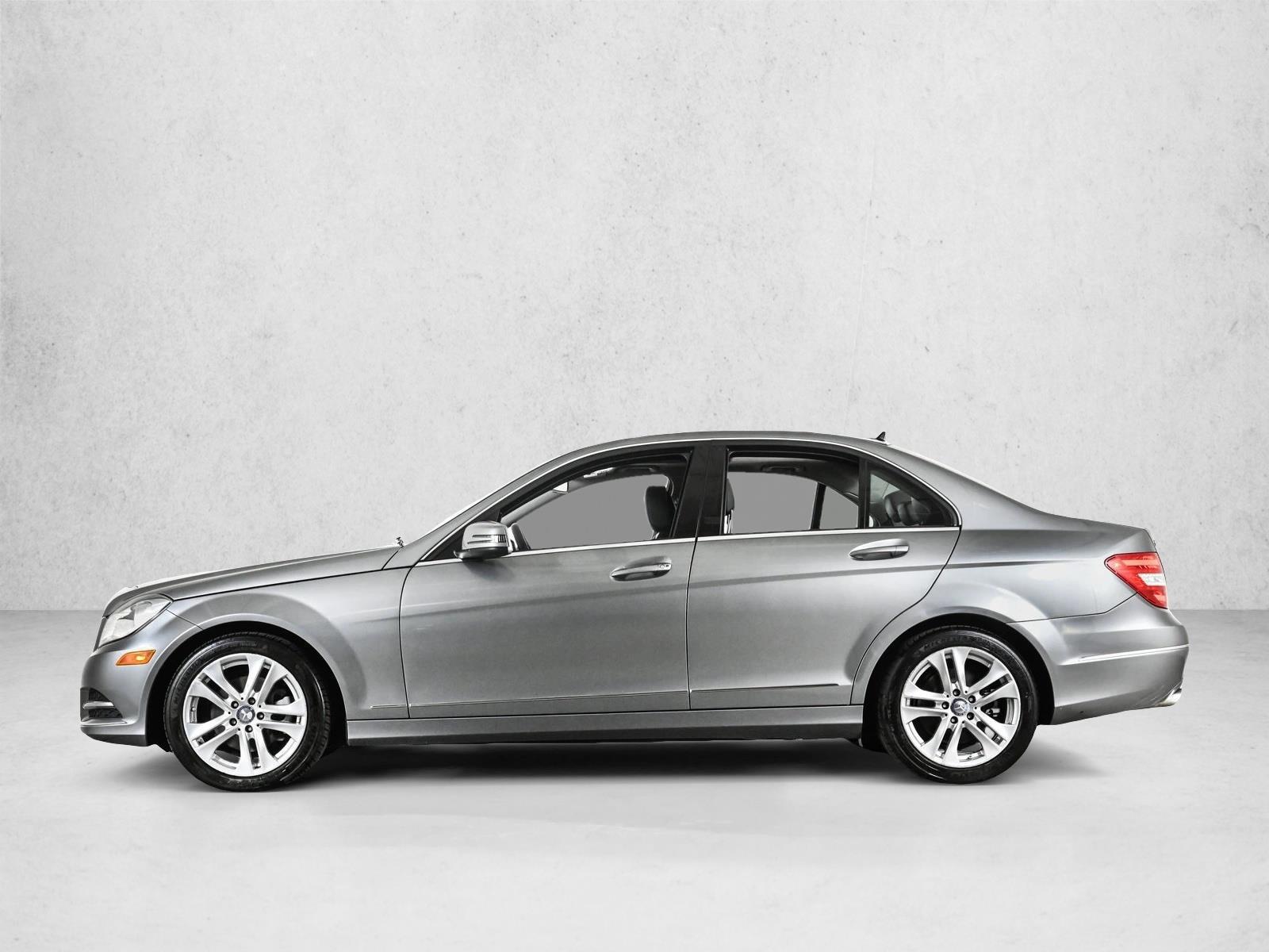 Thumbnail: 2012 Mercedes-Benz C-Class - 2