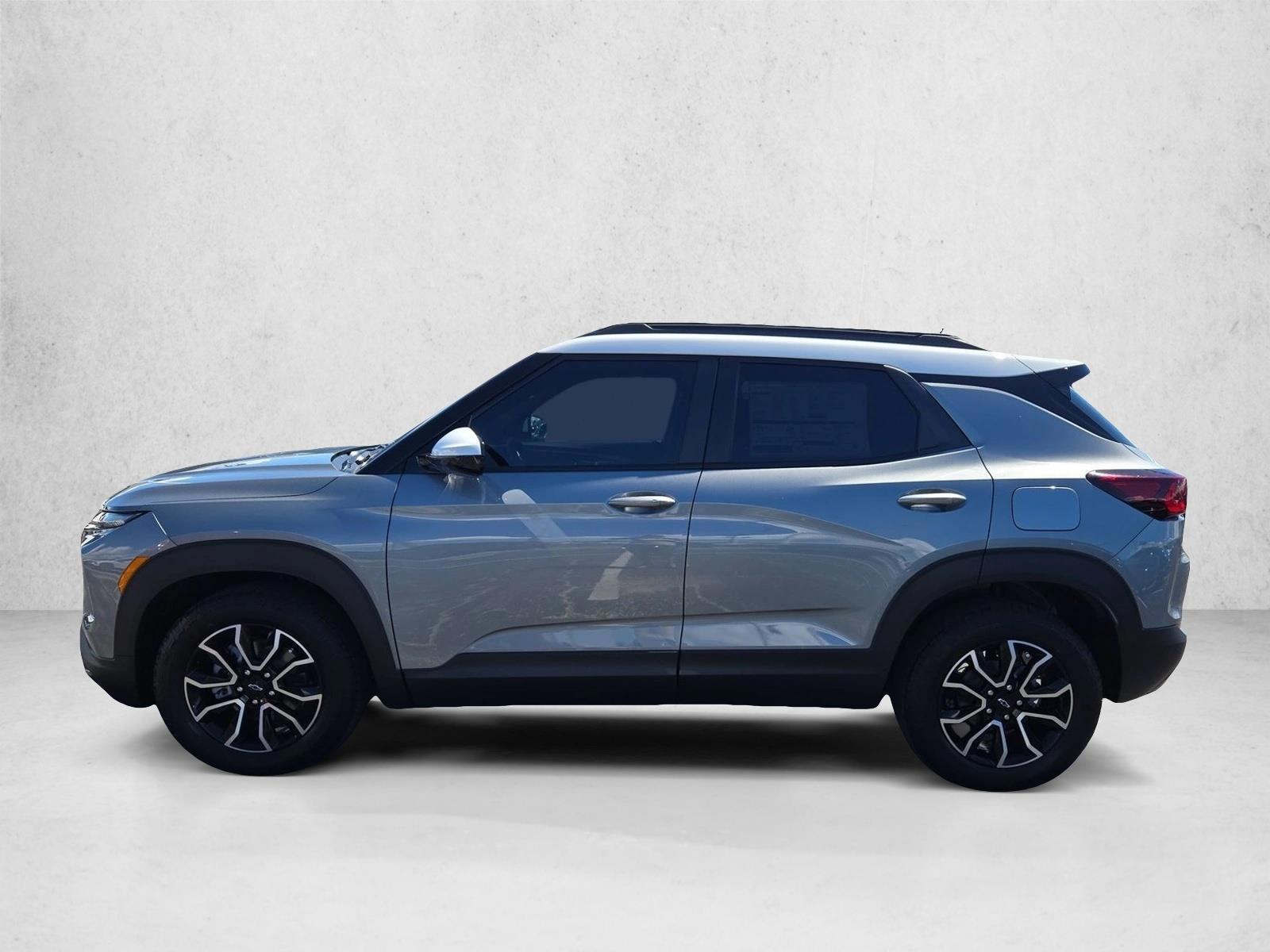 Thumbnail: 2026 Chevrolet TrailBlazer - 2