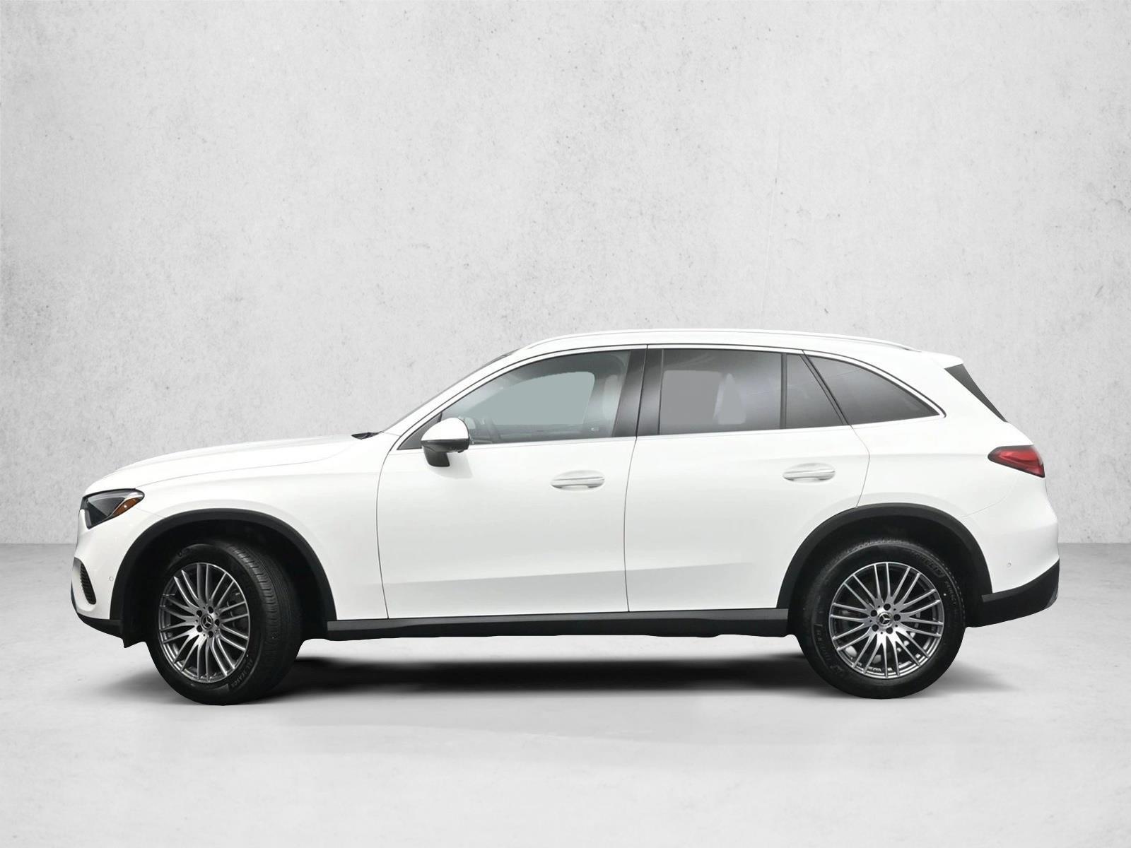 Thumbnail: 2026 Mercedes-Benz GLC - 2