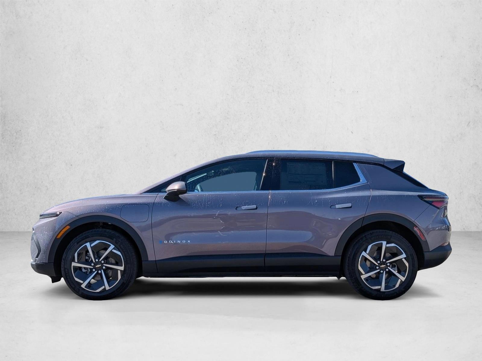 Thumbnail: 2026 Chevrolet Equinox - 2