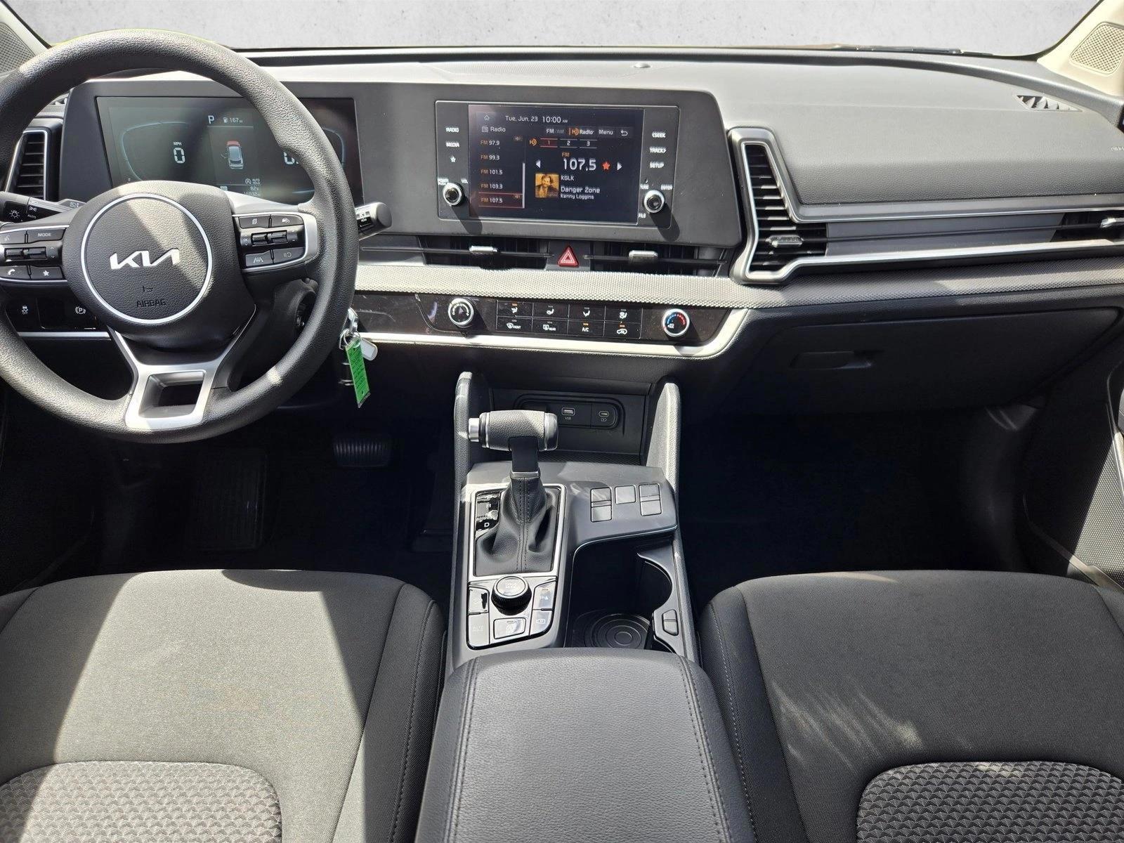 Thumbnail: 2025 Kia Sportage - 4