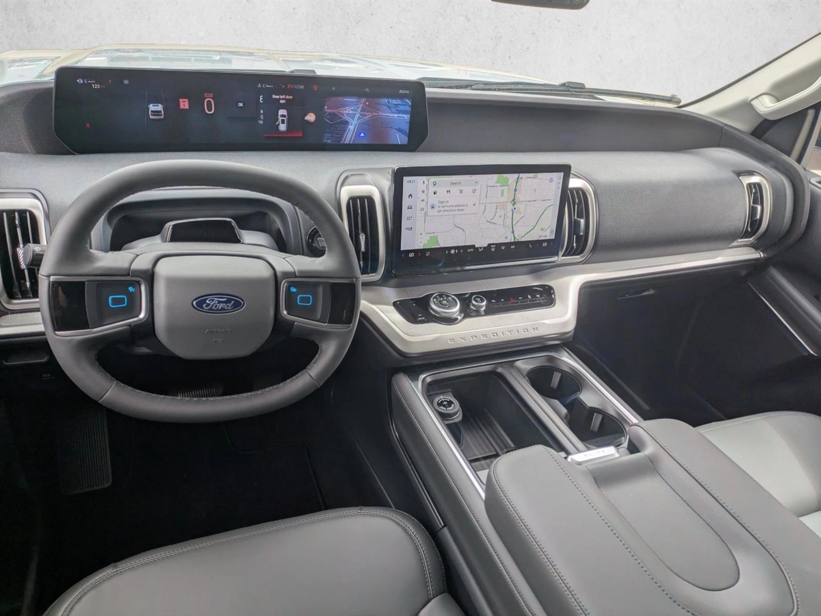 Thumbnail: 2026 Ford Expedition - 4