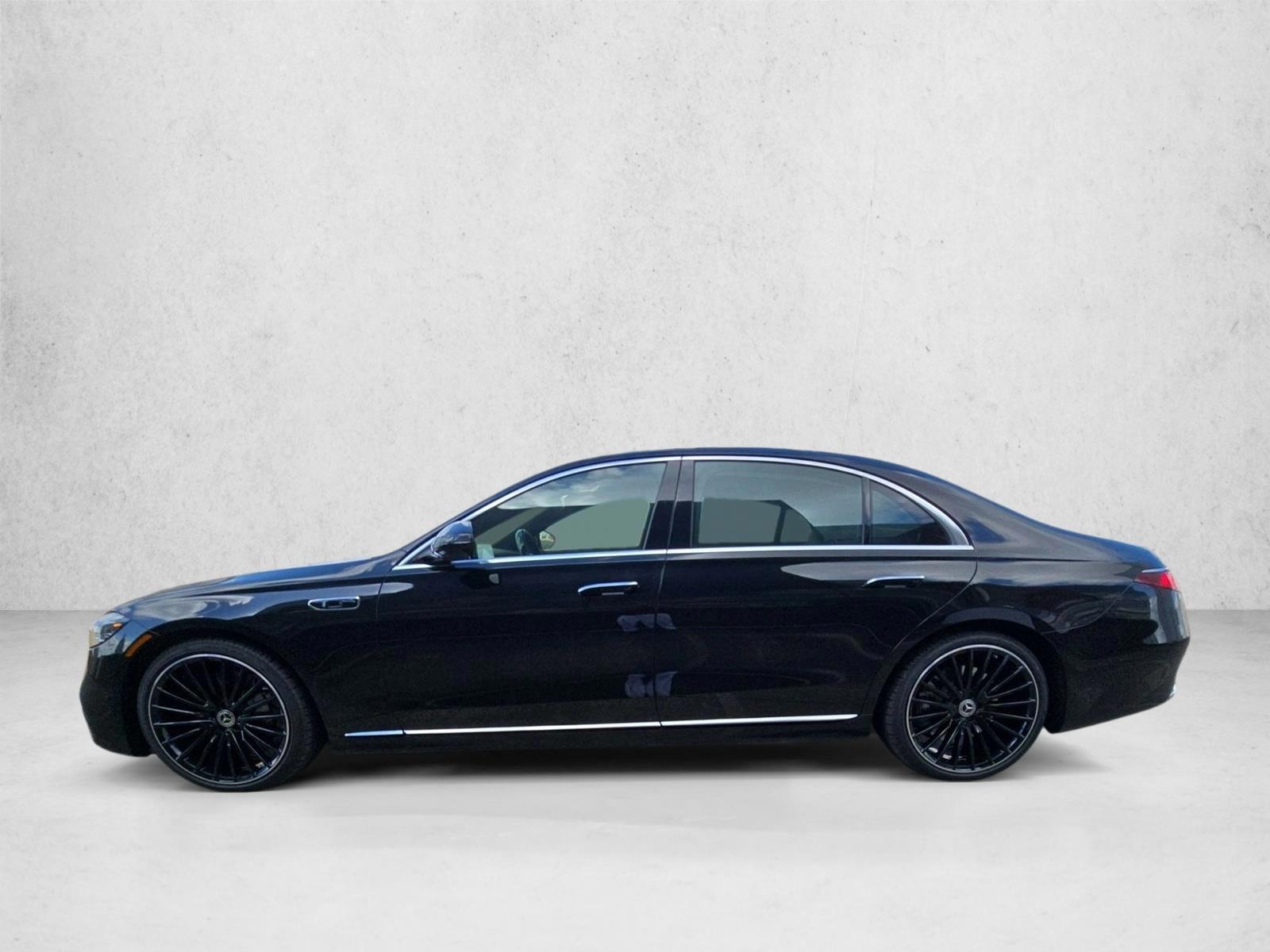 Thumbnail: 2027 Mercedes-Benz S-Class - 2
