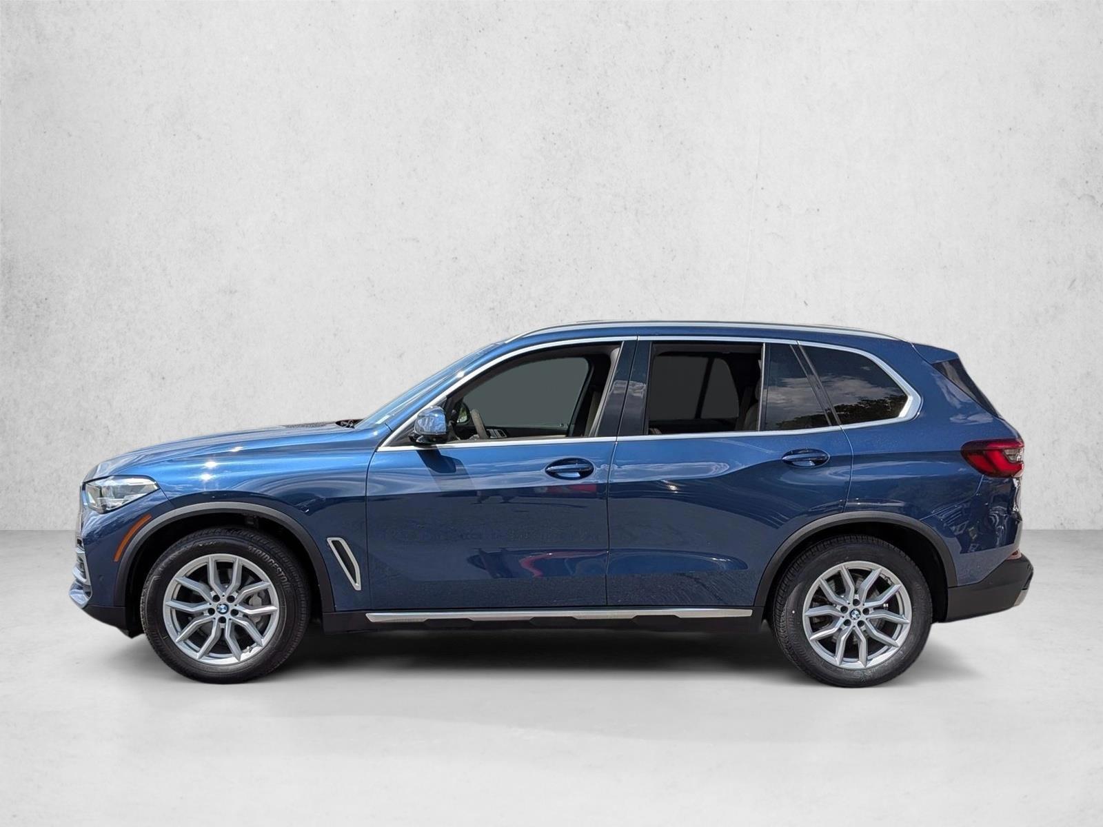 Thumbnail: 2021 BMW X5 - 2