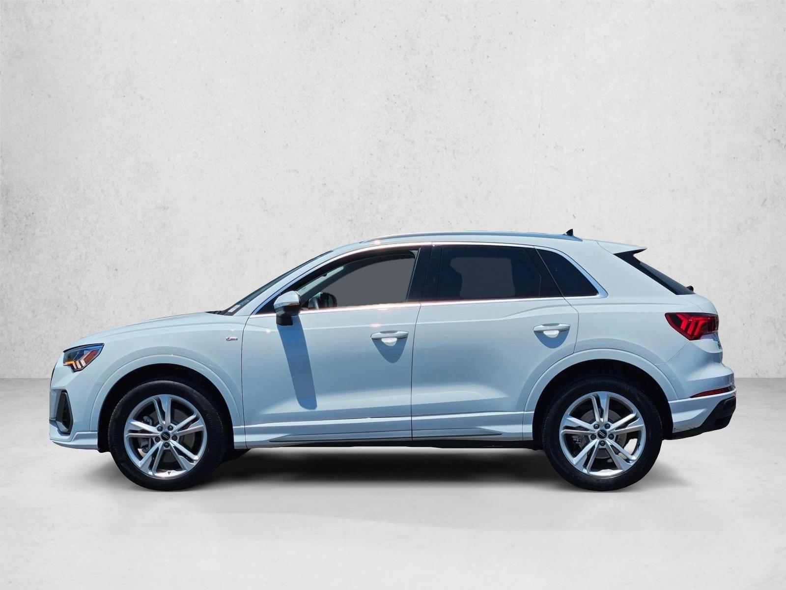 Thumbnail: 2024 Audi Q3 - 2