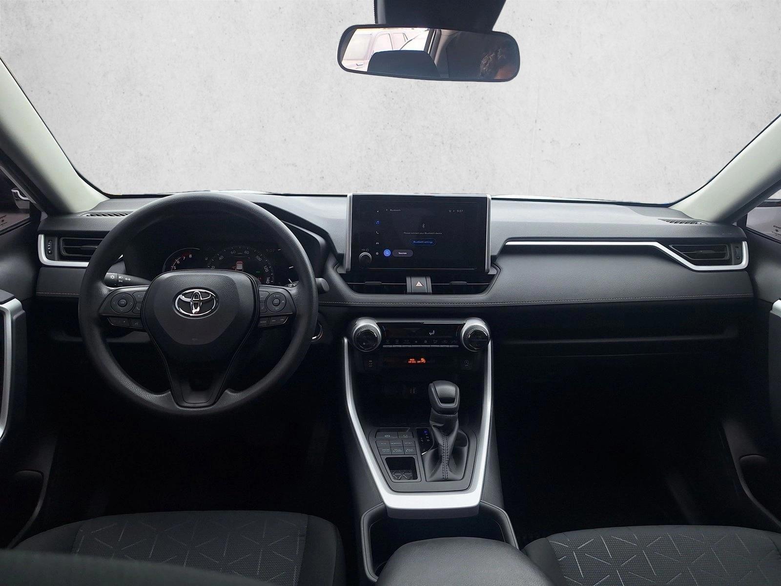 Thumbnail: 2025 Toyota RAV4 - 3