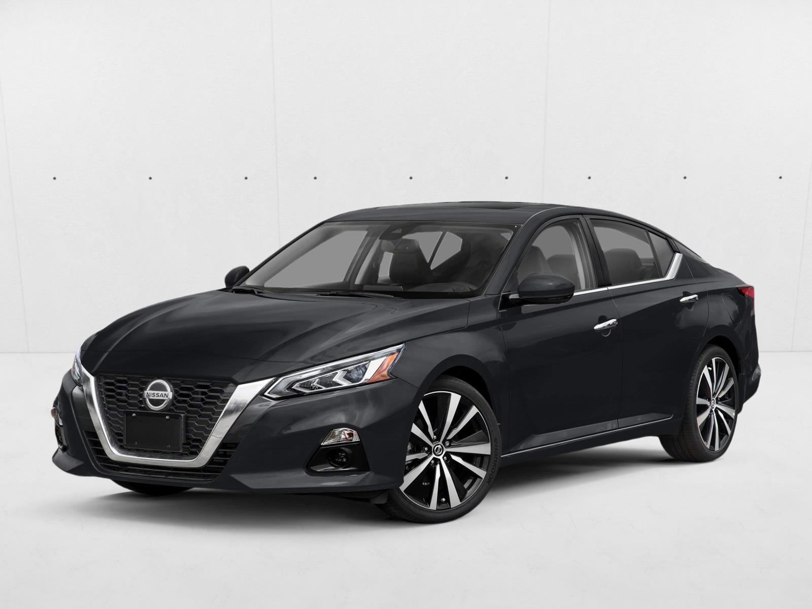 Thumbnail: 2022 Nissan Altima - 1