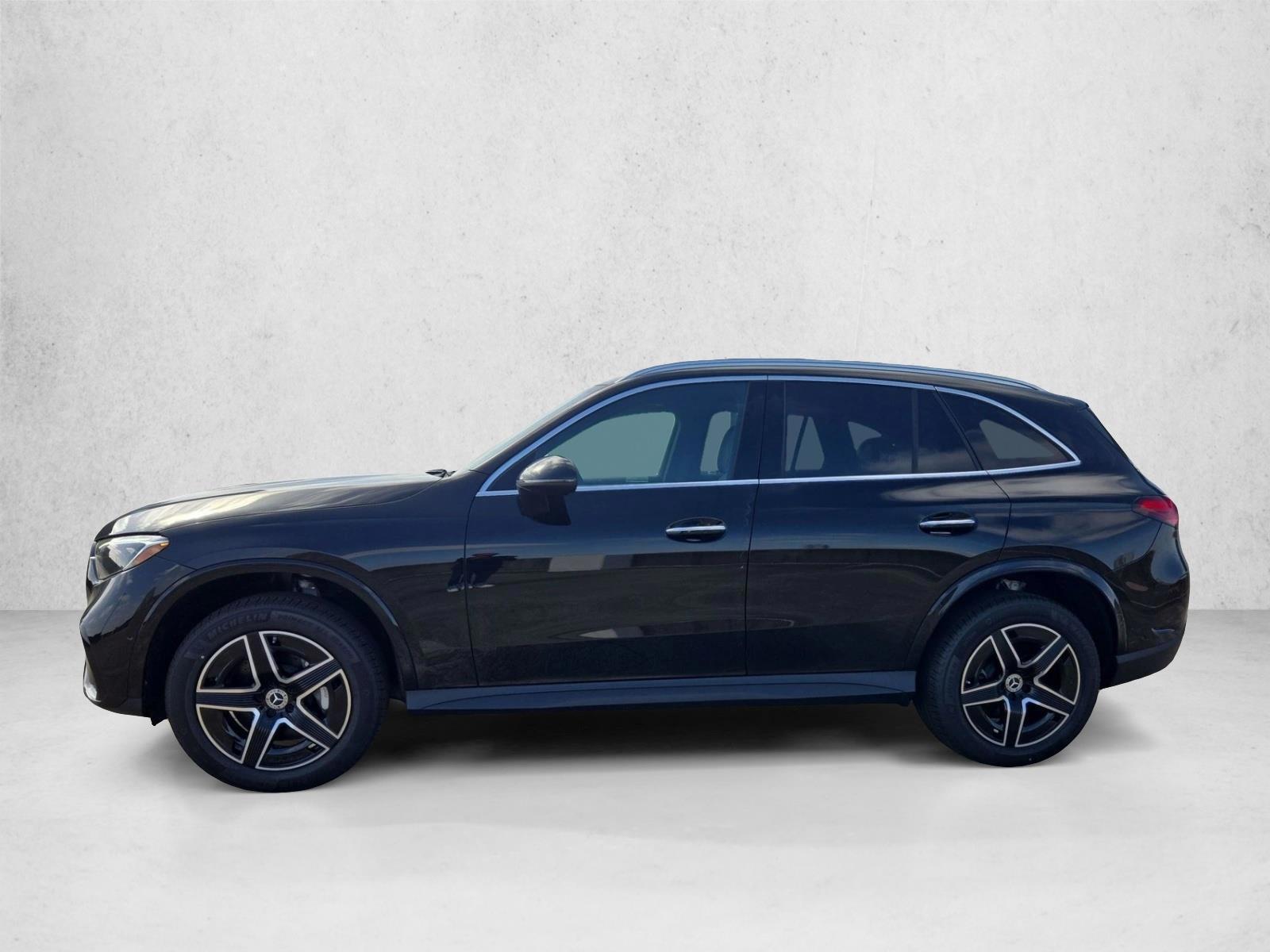 Thumbnail: 2026 Mercedes-Benz GLC - 2