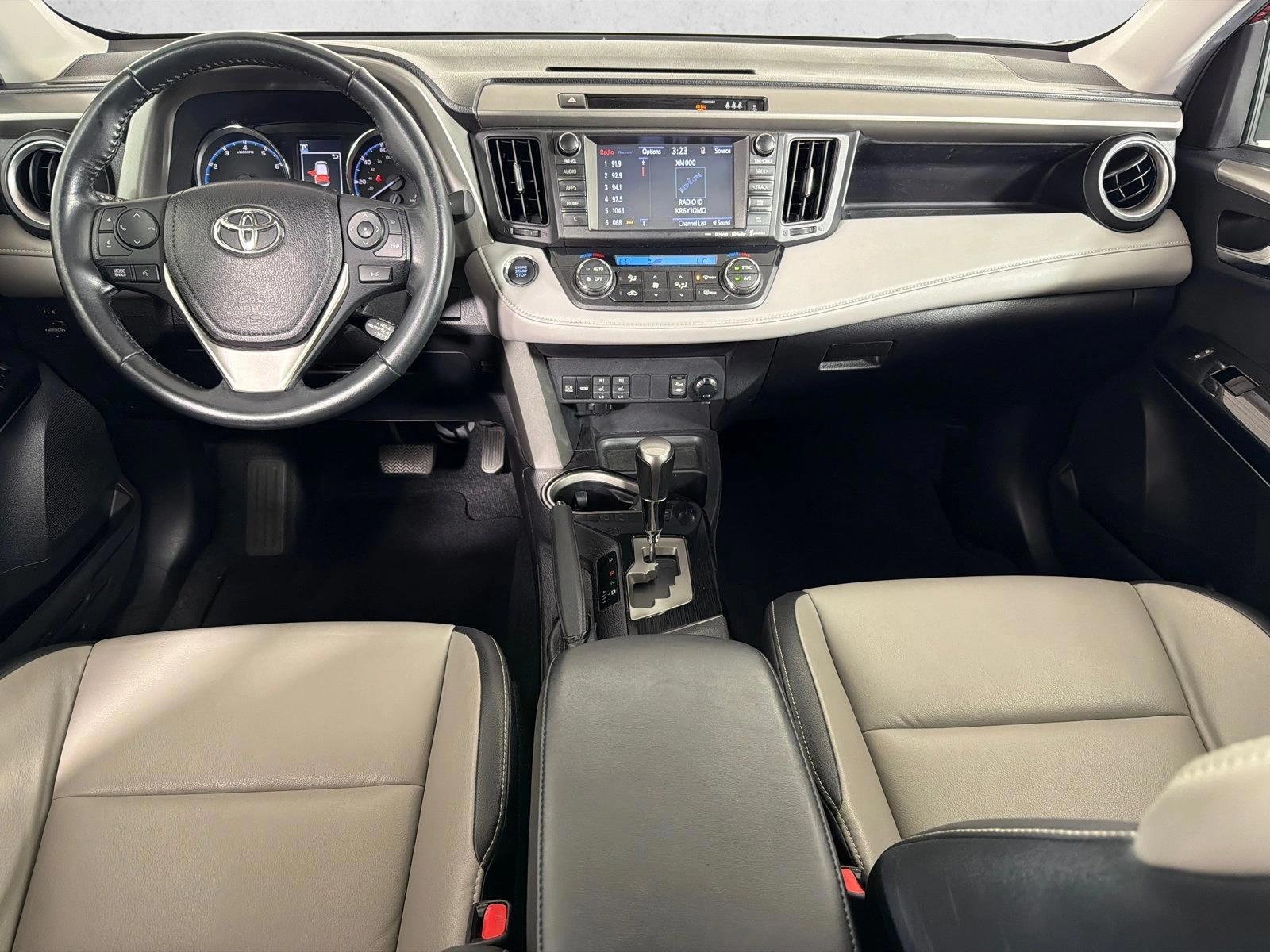 Thumbnail: 2018 Toyota RAV4 - 3