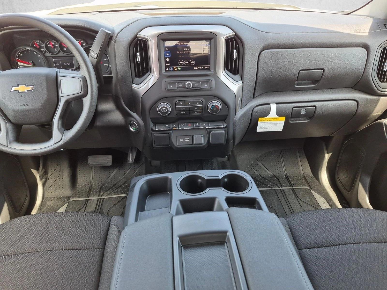 Thumbnail: 2026 Chevrolet Silverado 1500 - 3