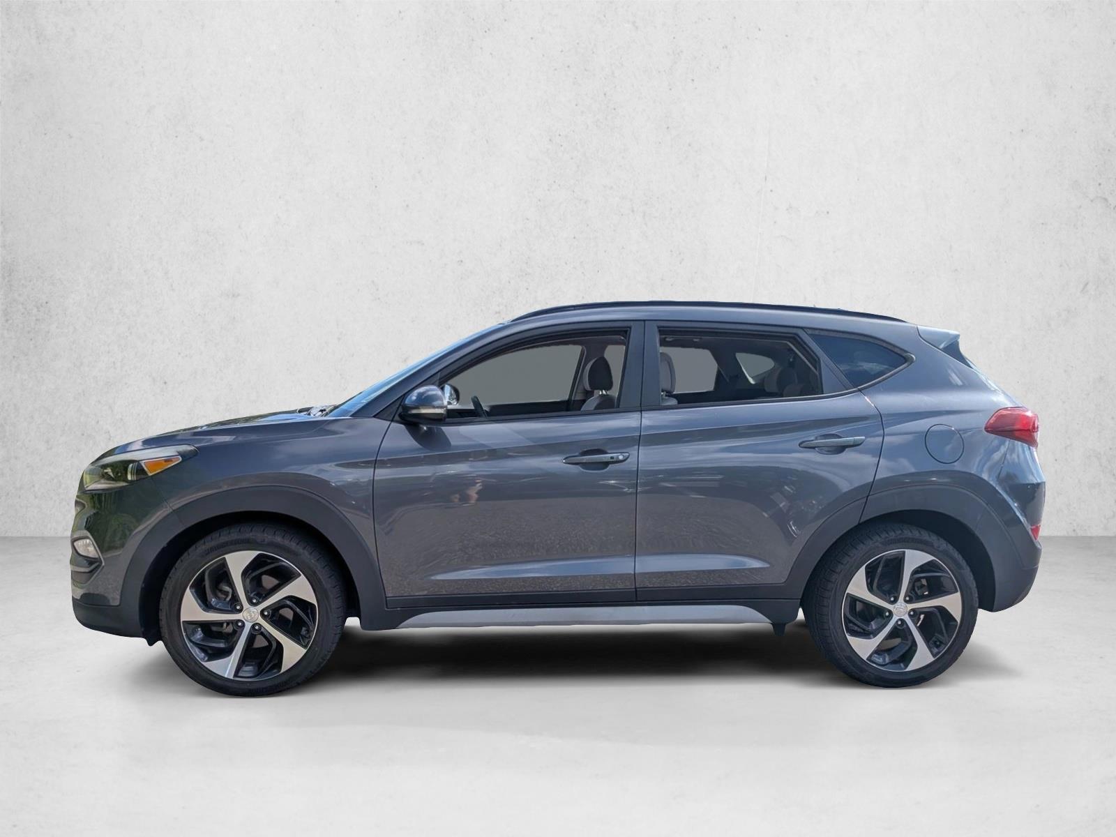 Thumbnail: 2017 Hyundai Tucson - 2