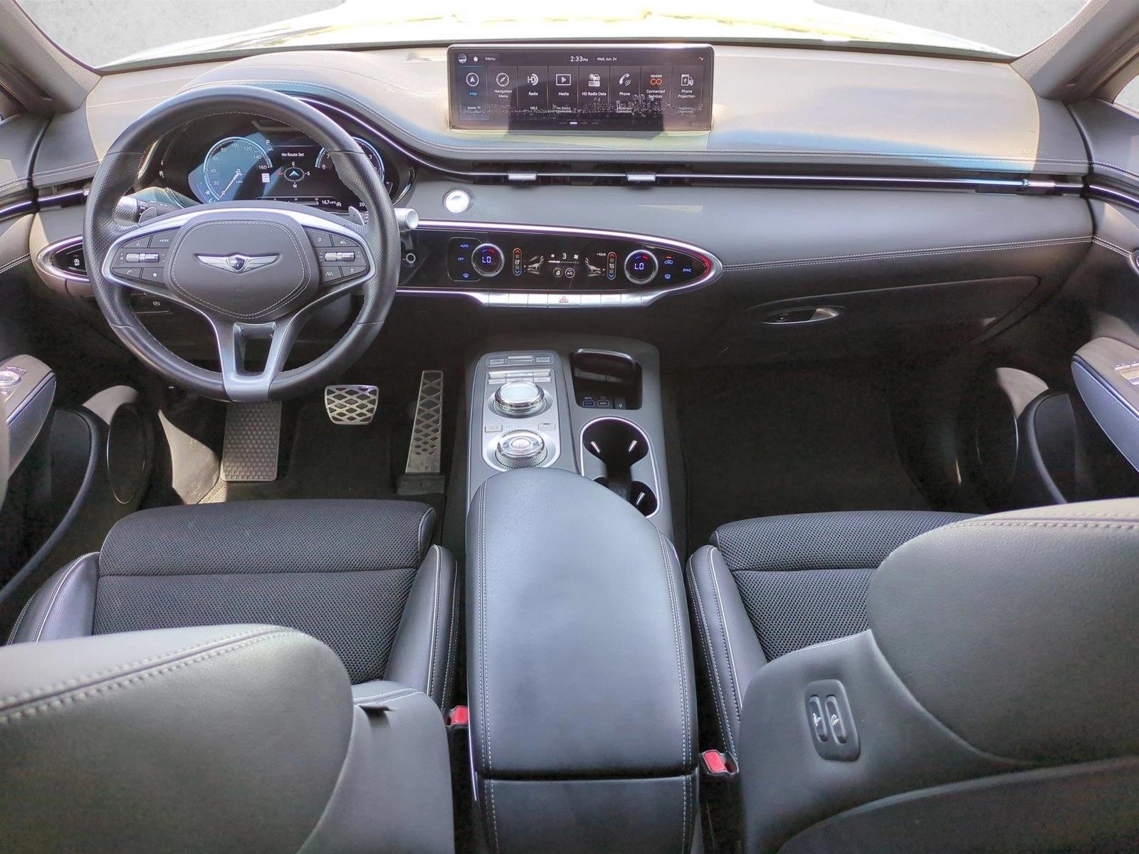 Thumbnail: 2023 Genesis GV70 - 4