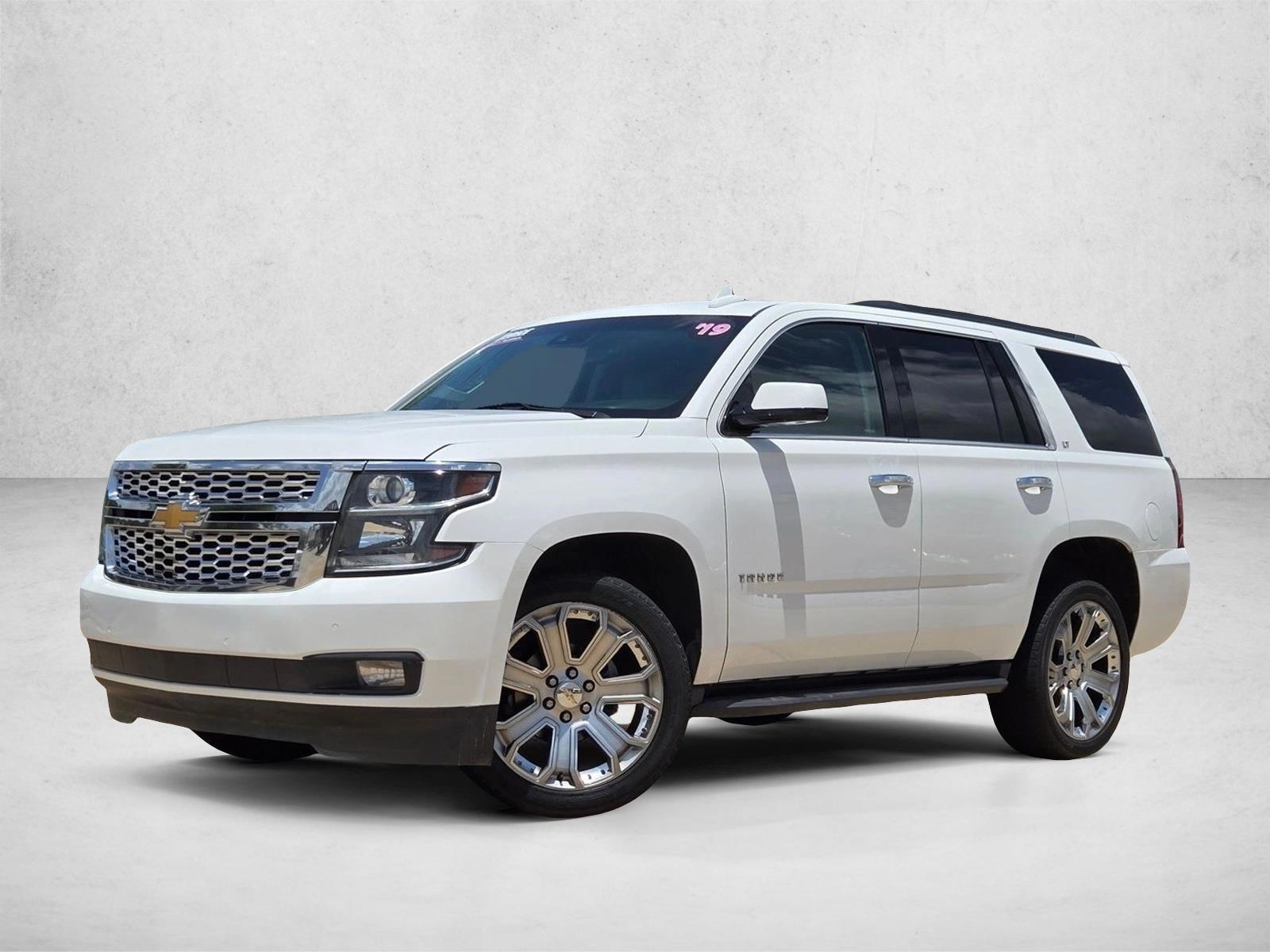 Thumbnail: 2019 Chevrolet Tahoe - 1