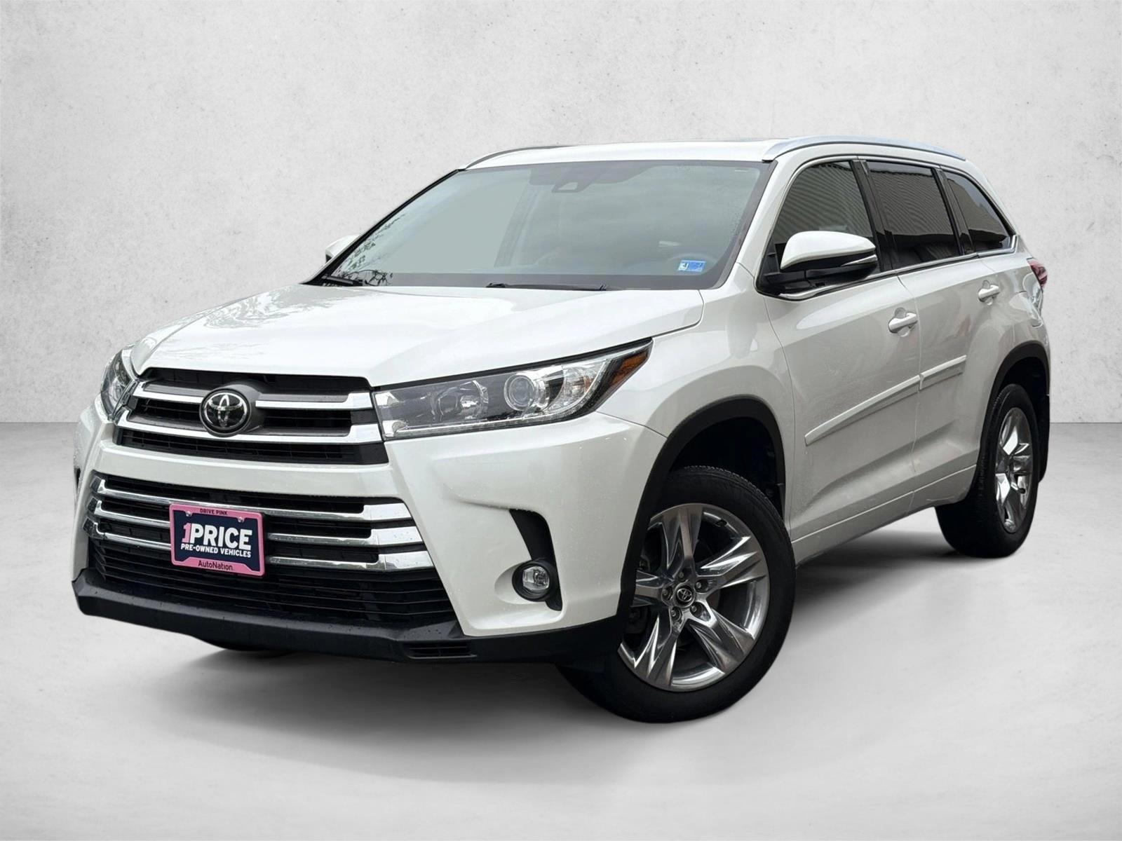 Thumbnail: 2019 Toyota Highlander - 1