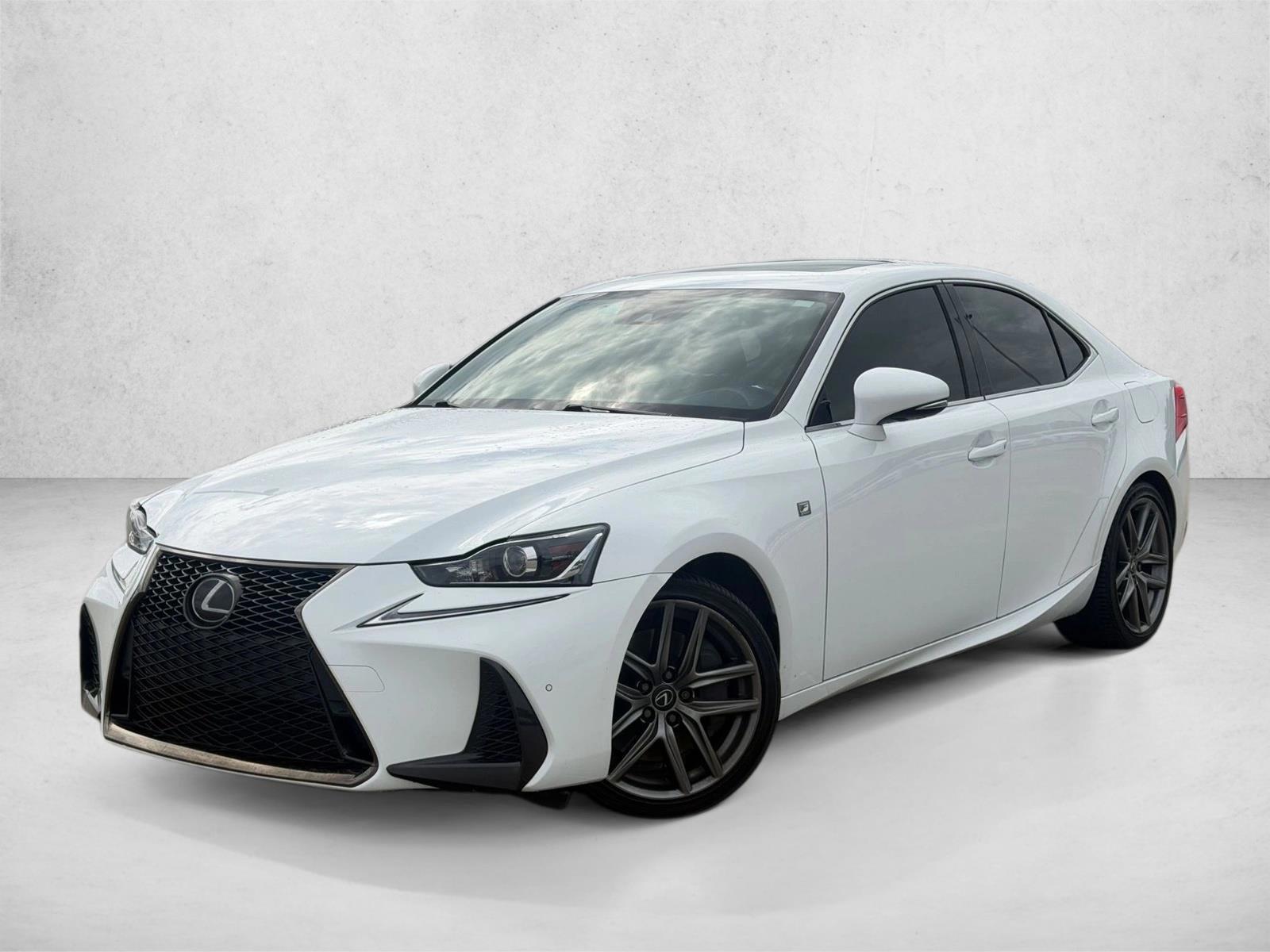 2020 Lexus IS
