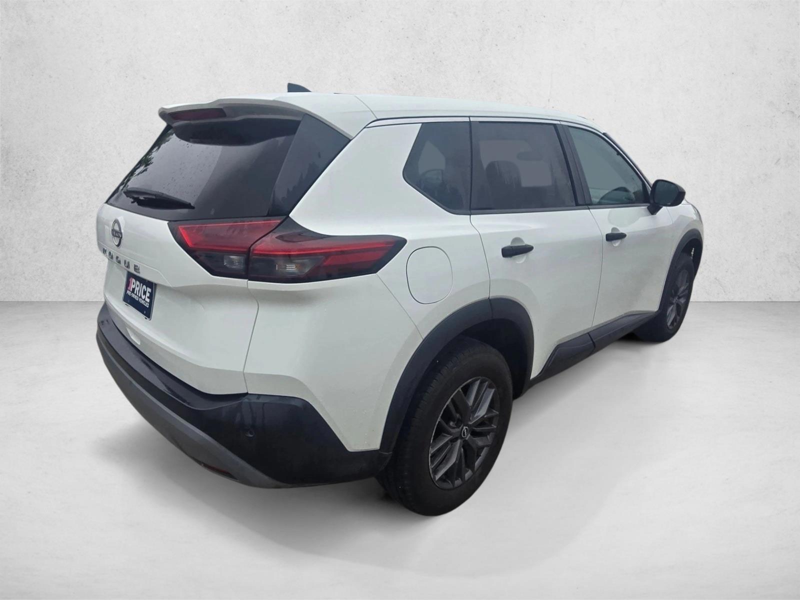 Thumbnail: 2023 Nissan Rogue - 3