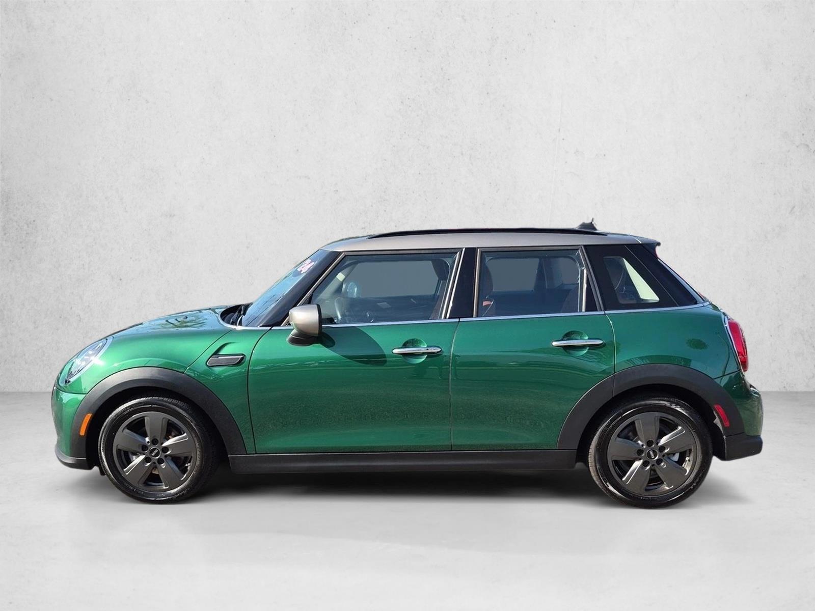 Thumbnail: 2024 MINI Cooper Hardtop - 2