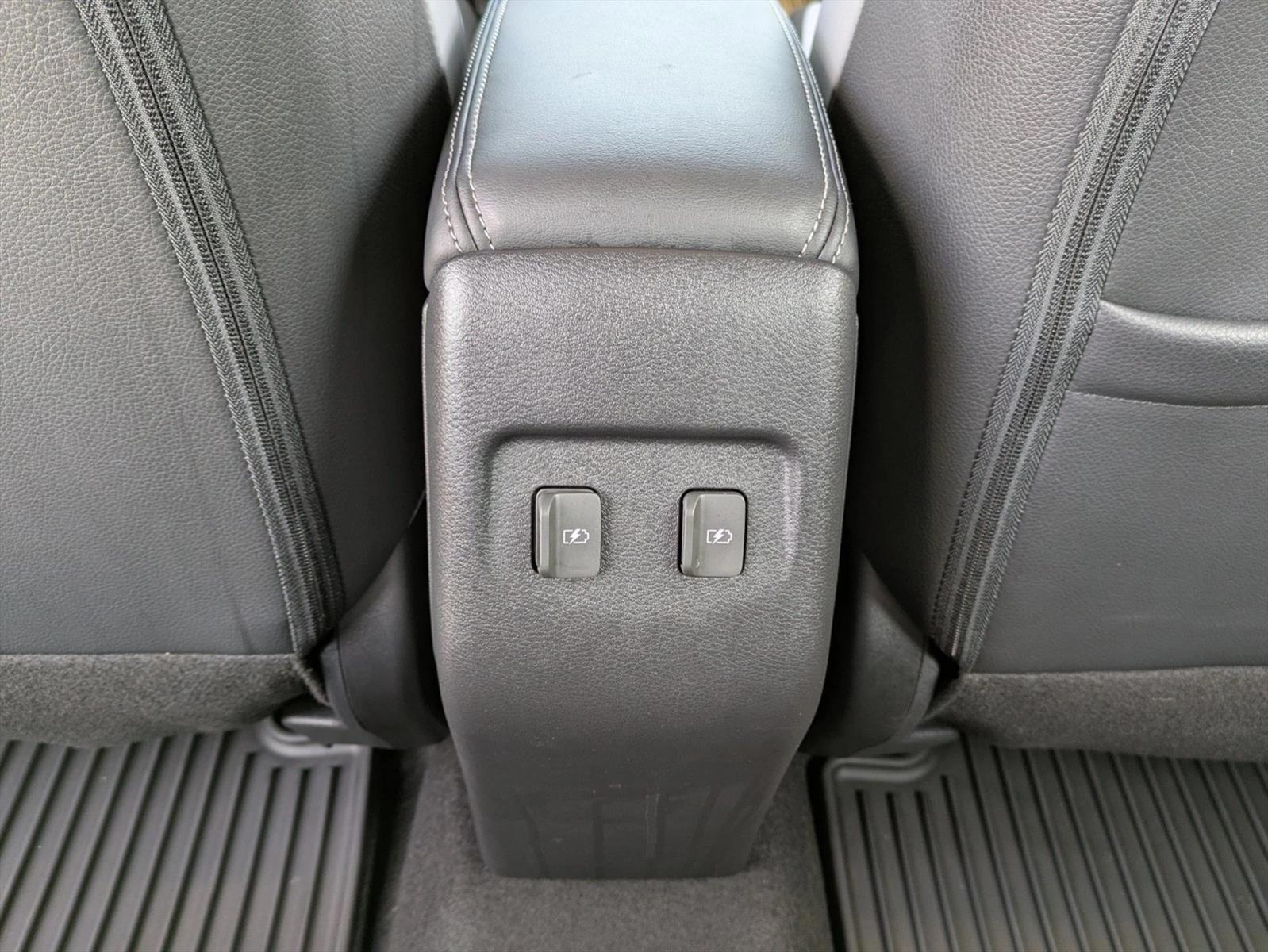 2023 Nissan Kicks SR - Photo 20