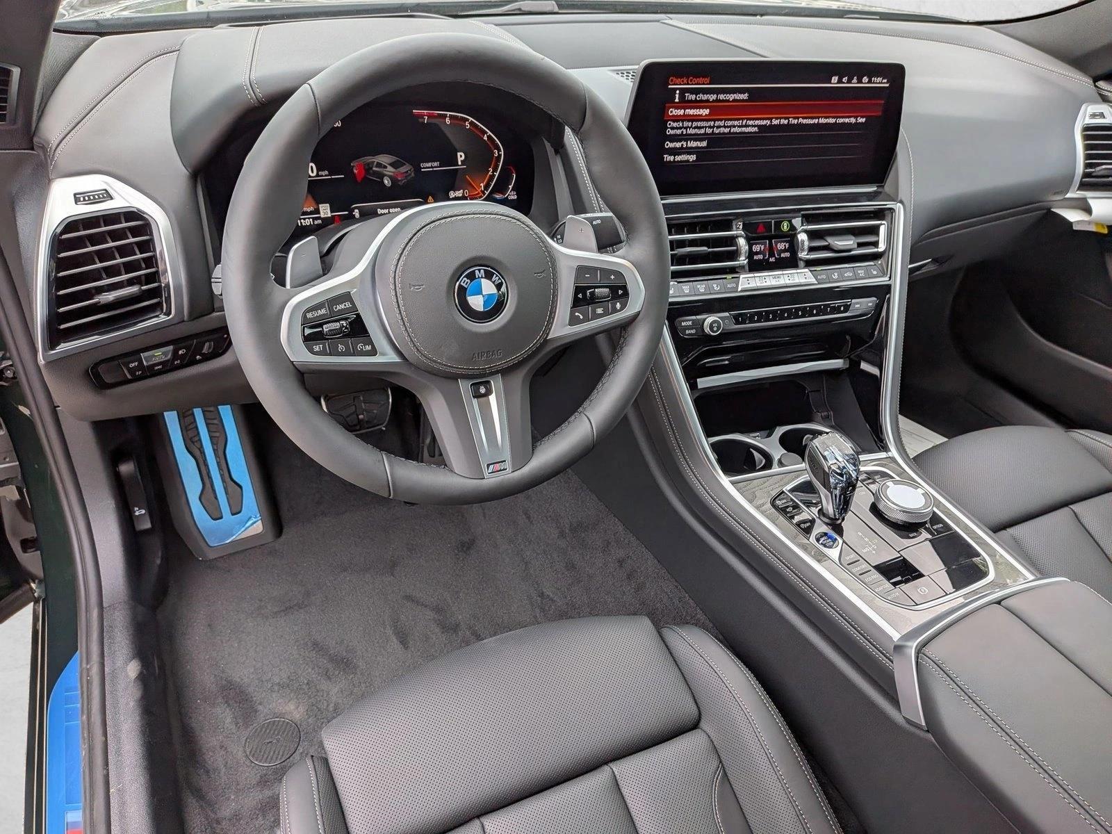 Thumbnail: 2026 BMW 8 Series - 3